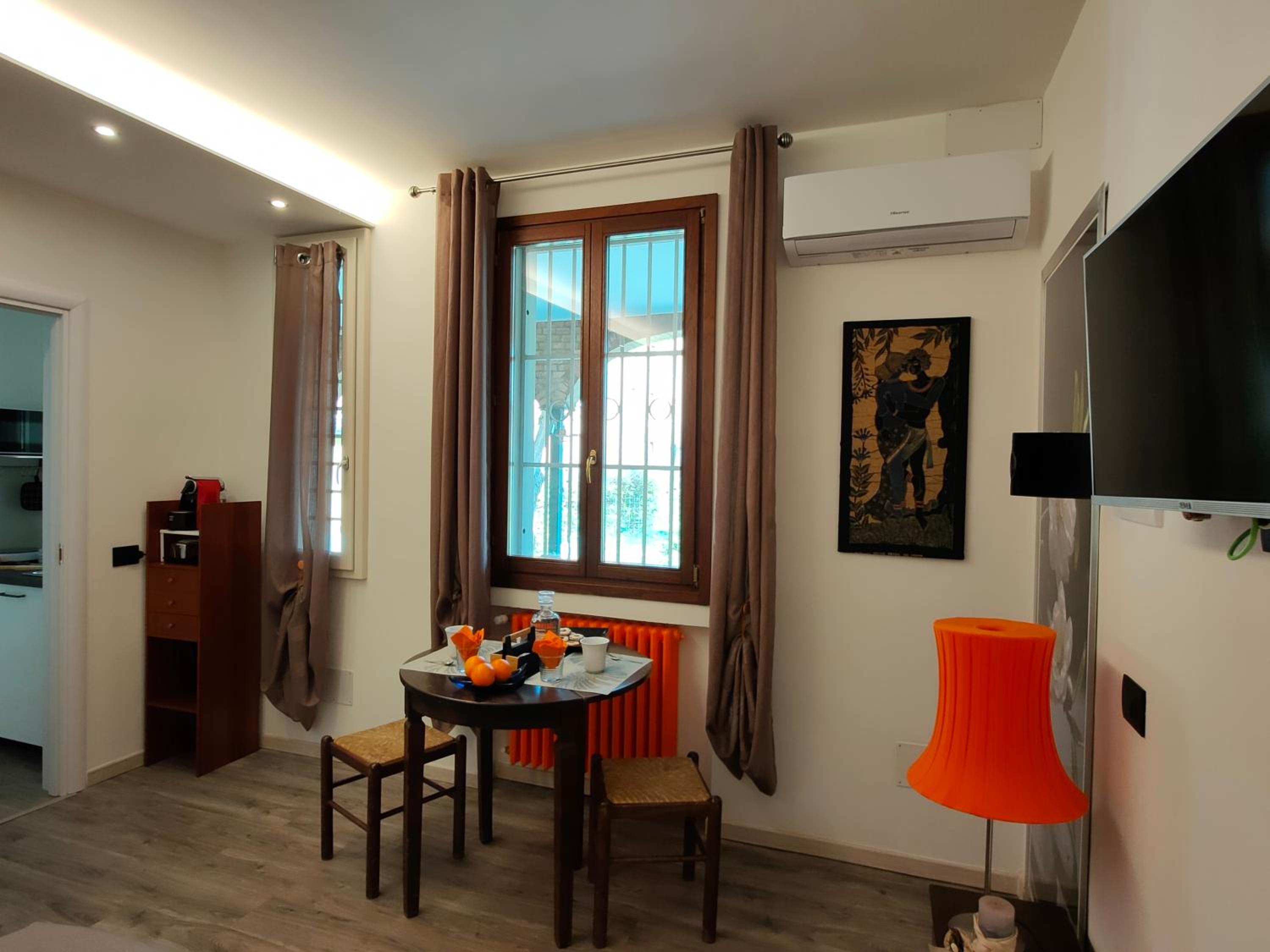 Triple Room with Private Bathroom - Photo 21
