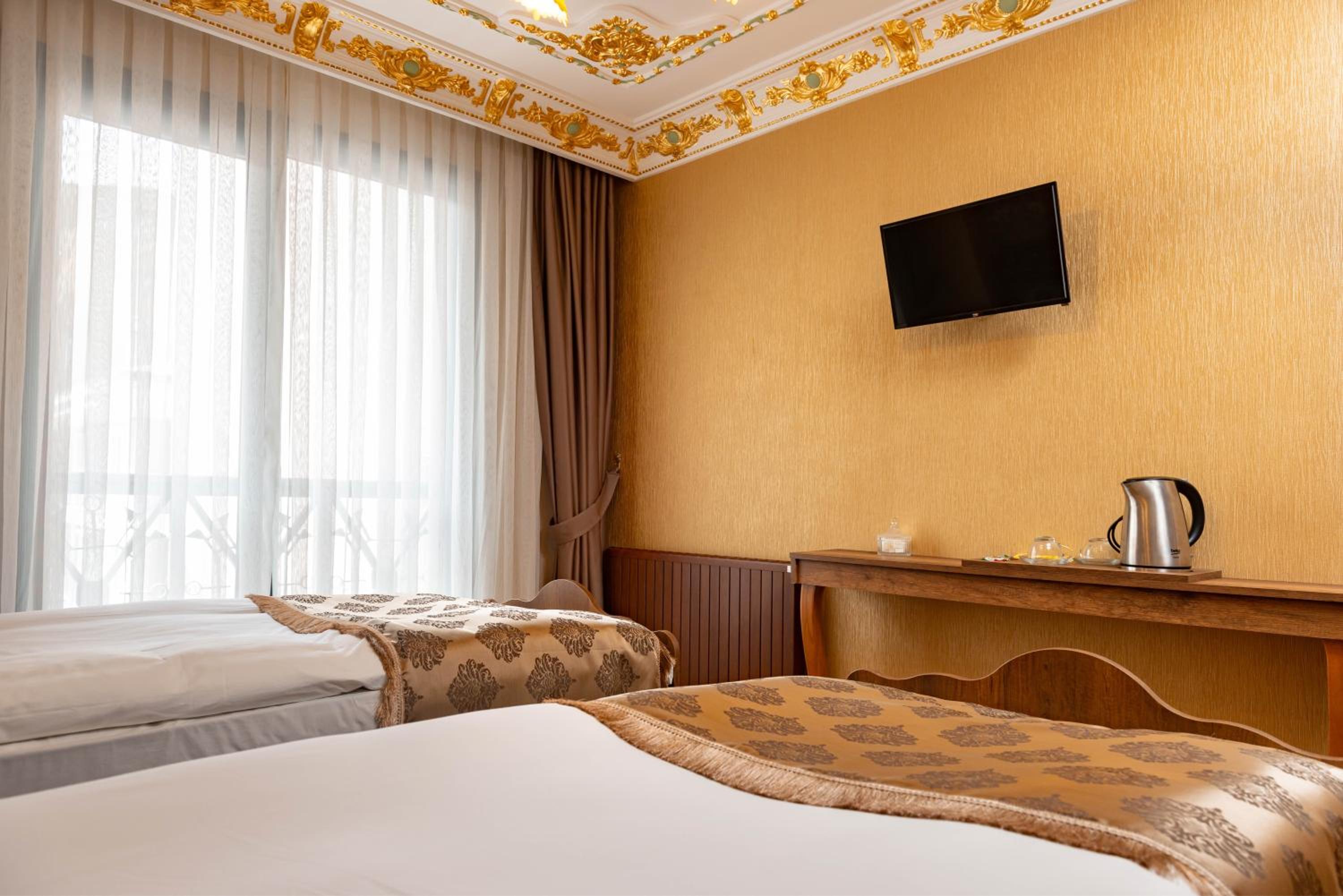 Deluxe Twin Room photo 1