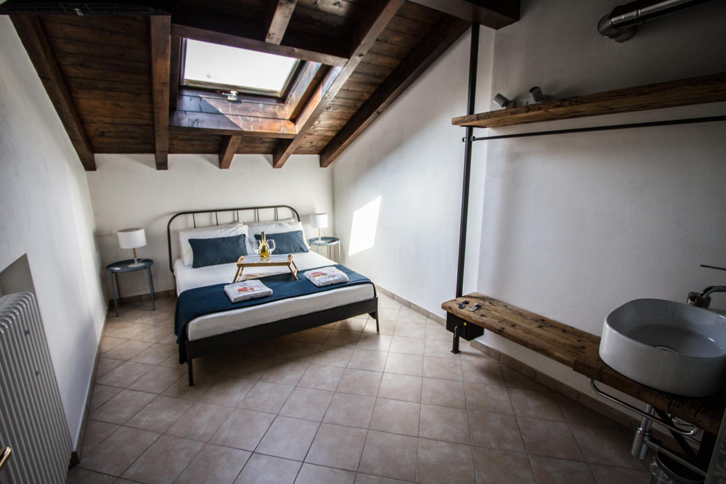 Double Room photo 3