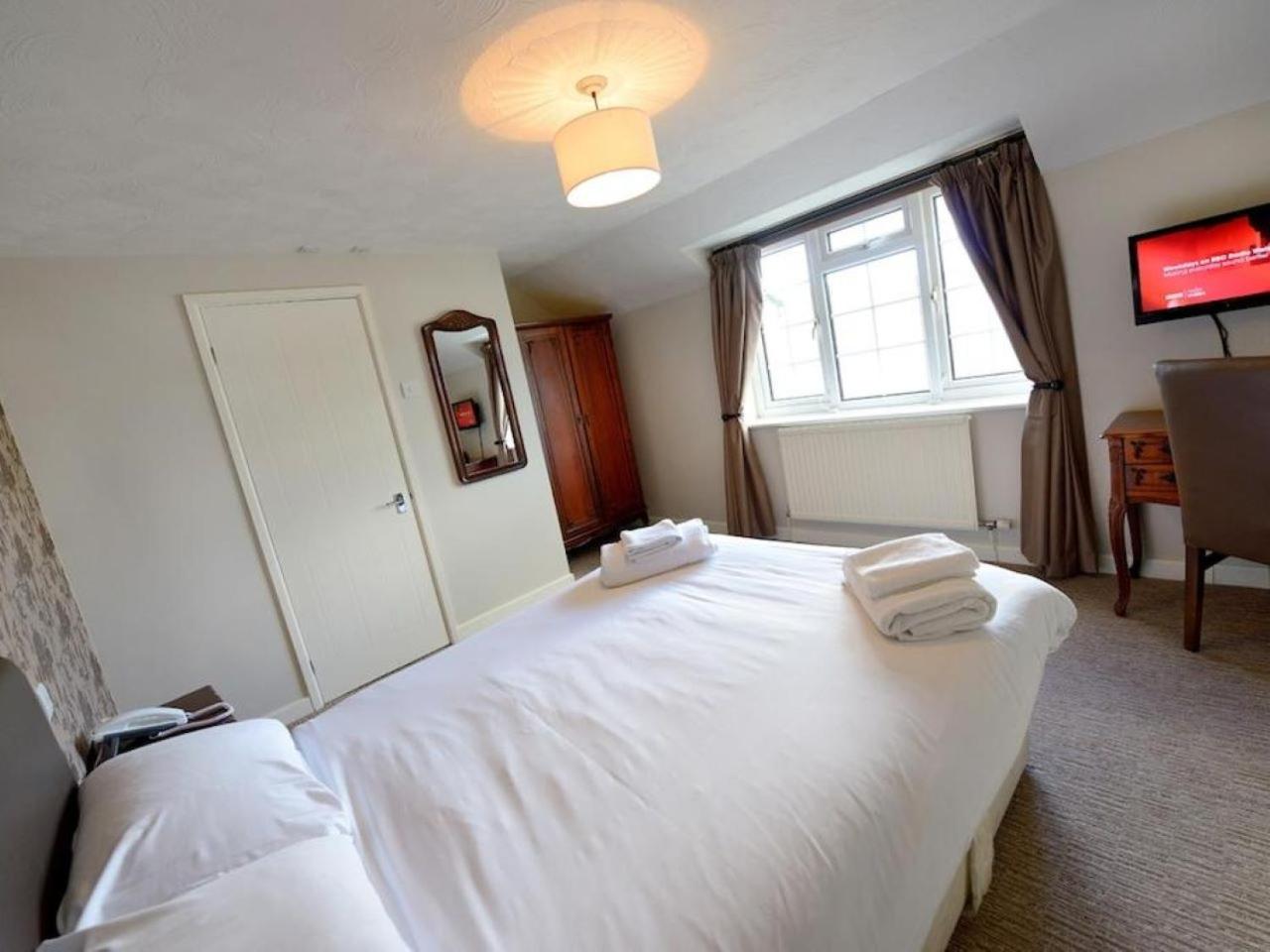 Double Room - Photo 2