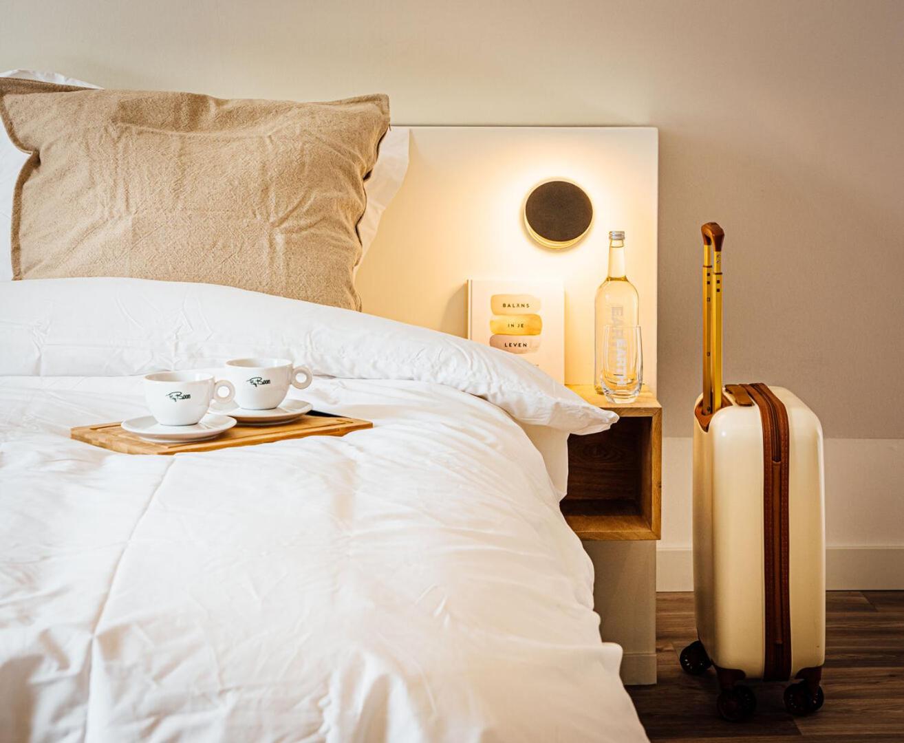 Deluxe Room - Photo 1