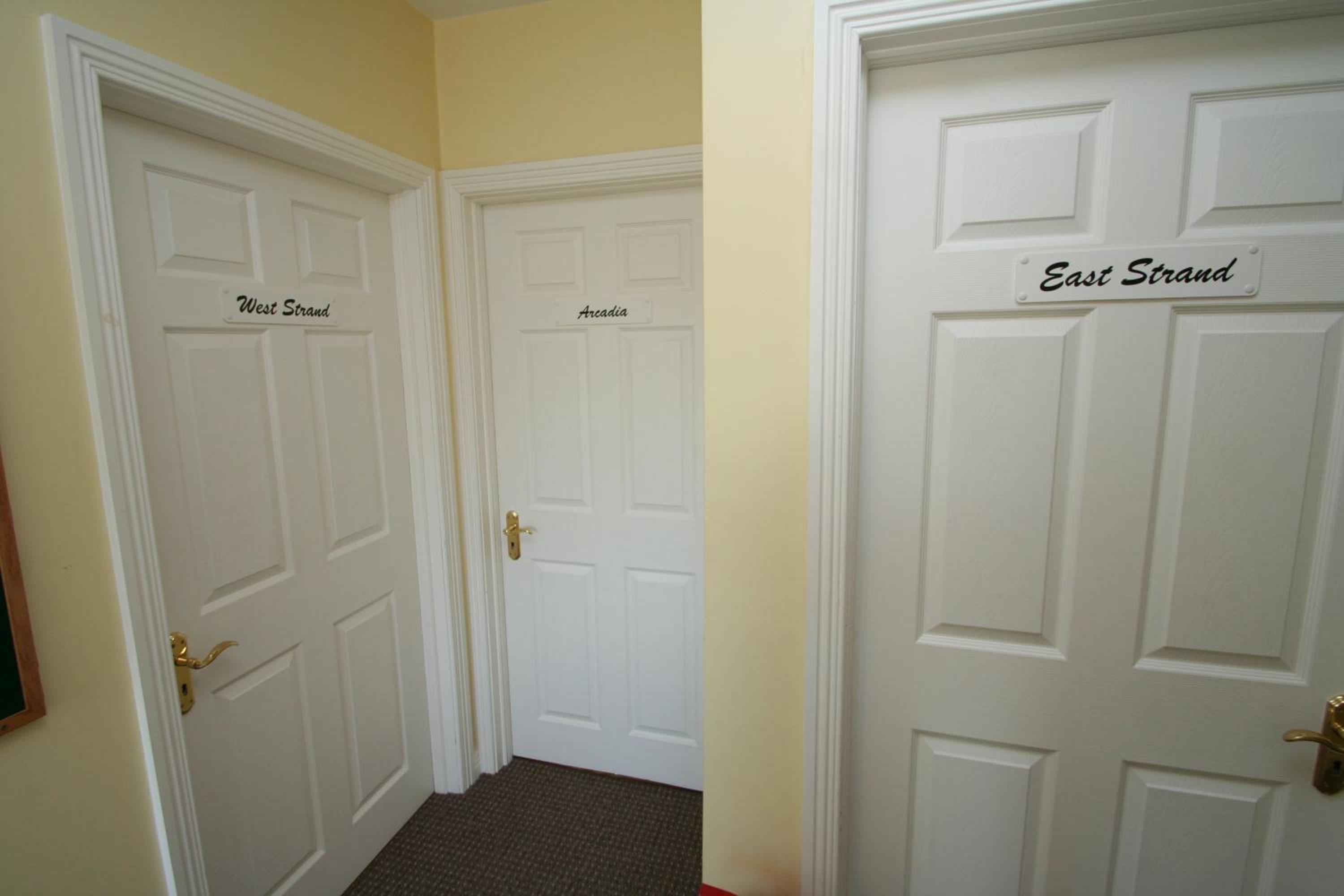Double Room with Private Bathroom photo 2
