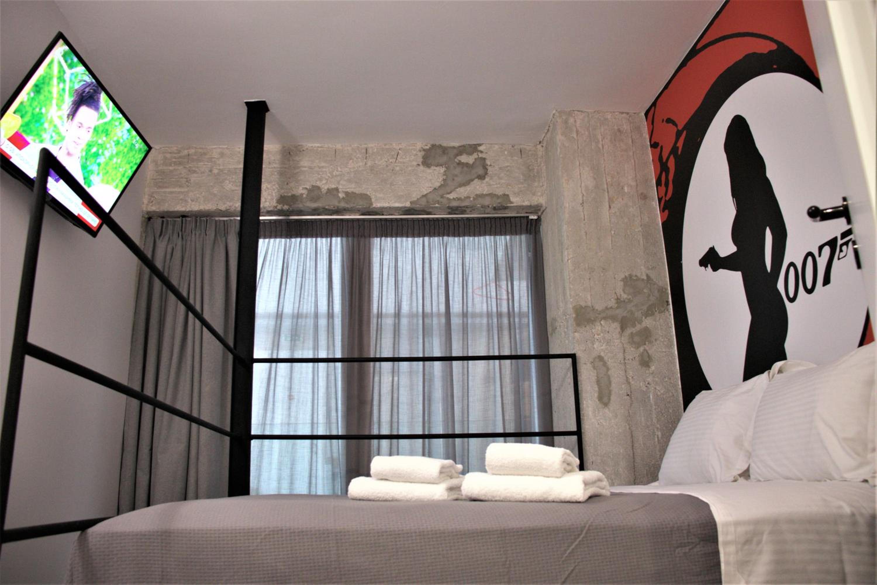 Loft atrium photo 1