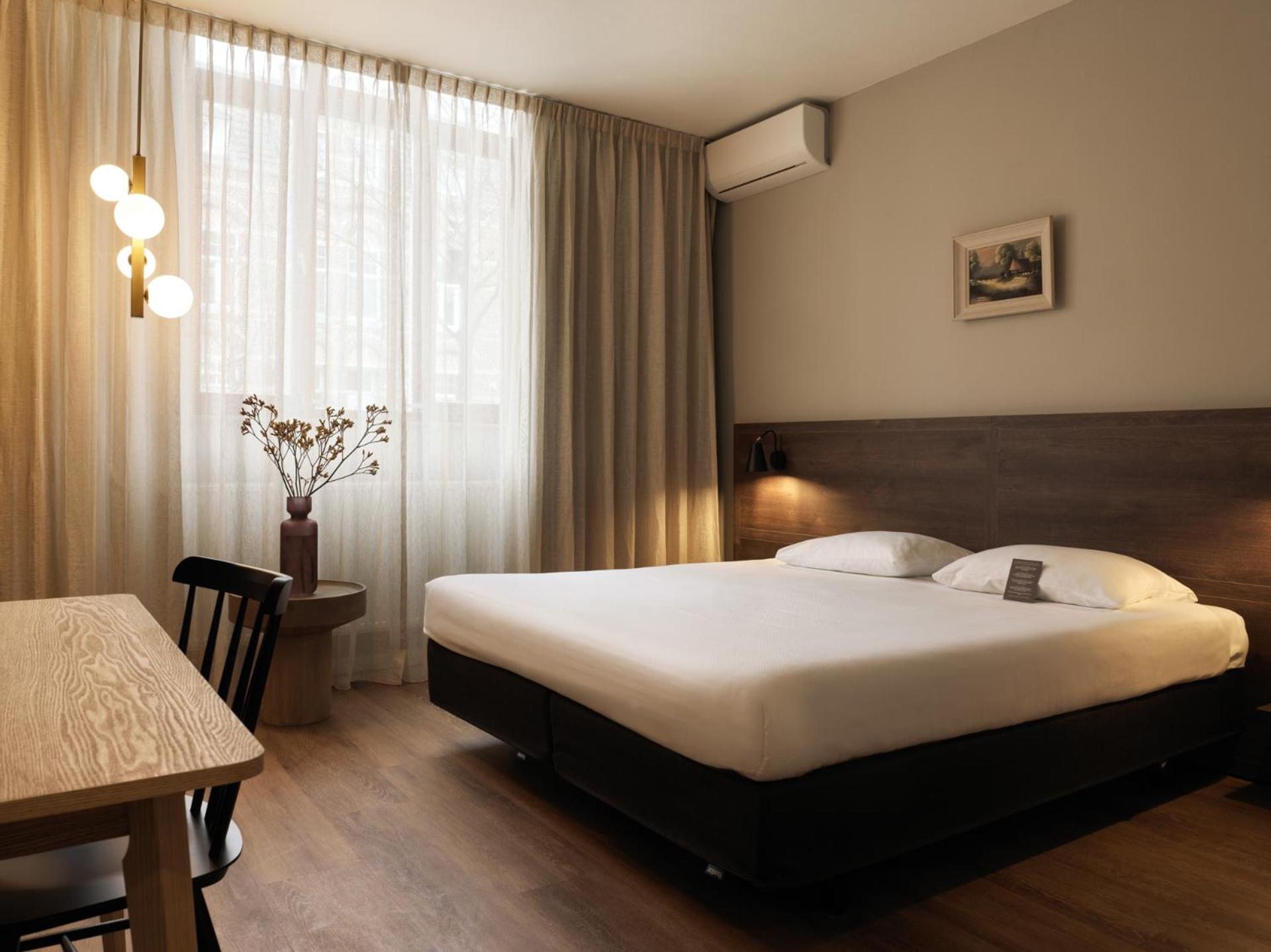 Medium Double Room photo 2