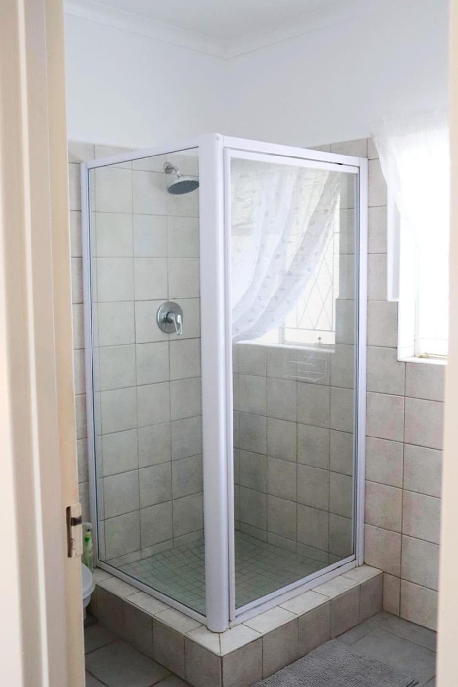 One-Bedroom Apartment - Photo 15