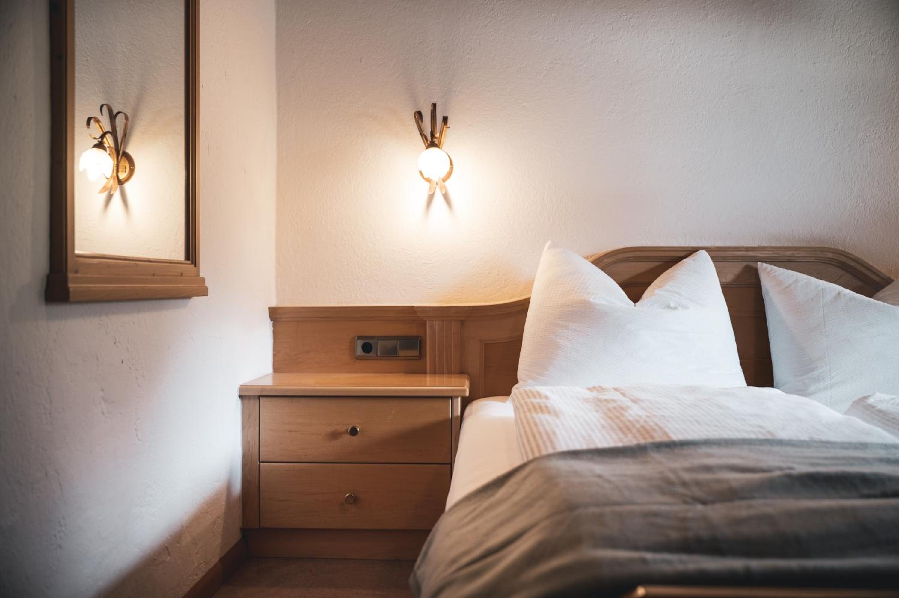 Double Room - Photo 2