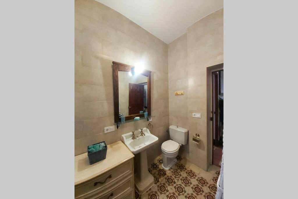 Three-Bedroom House - Photo 16