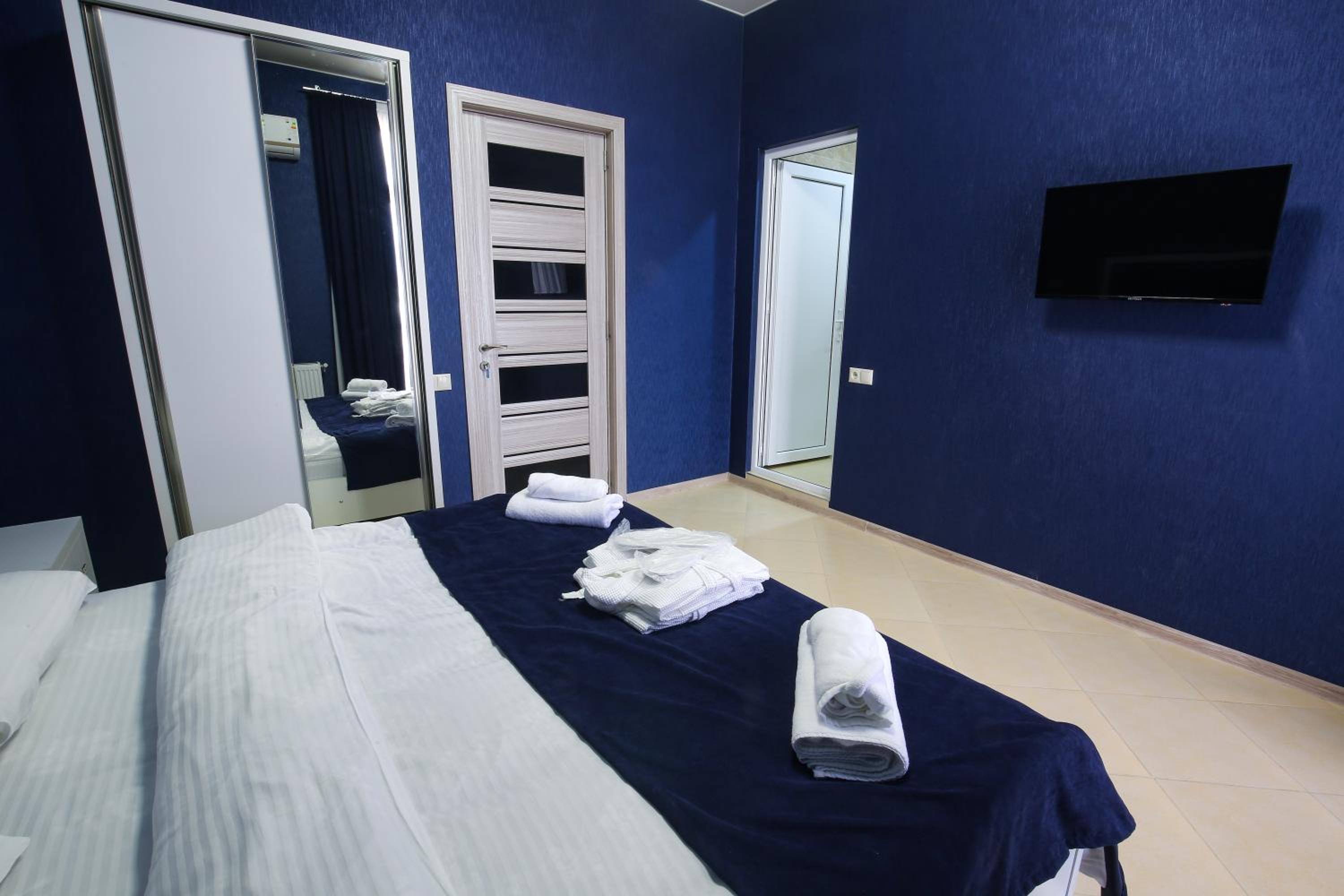 King Room with Mountain View