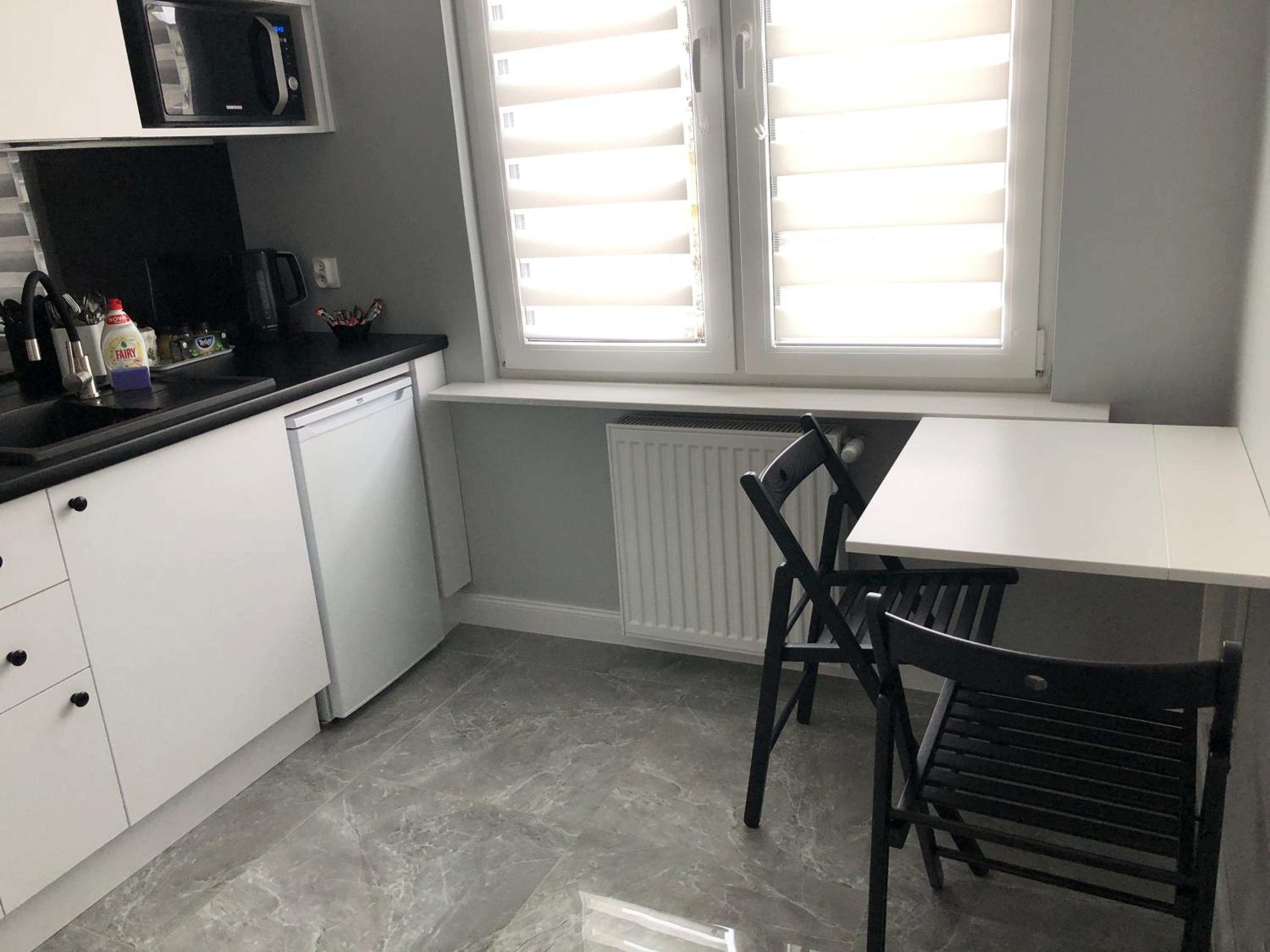 One-Bedroom Apartment - Photo 38