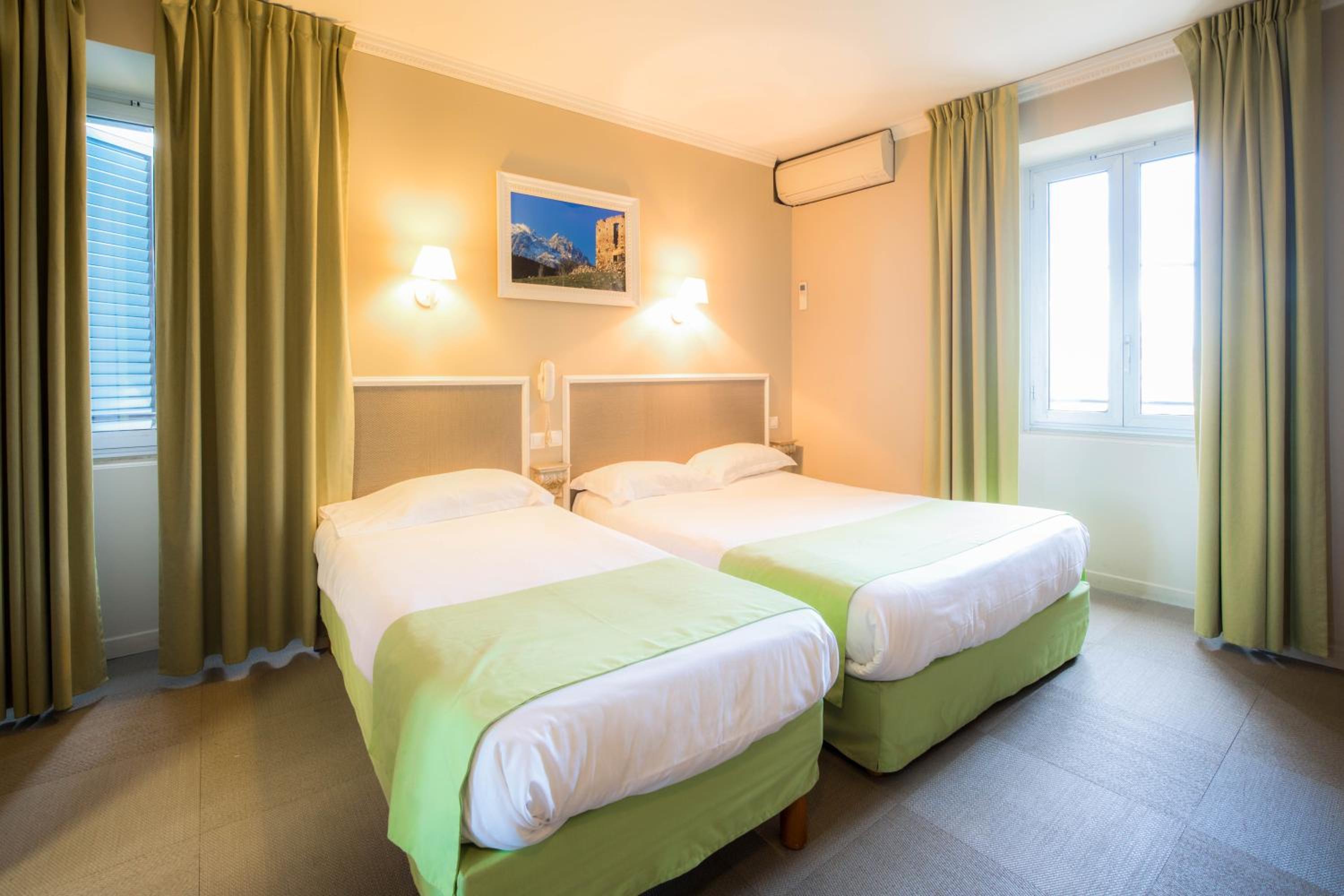 Triple Room photo 3