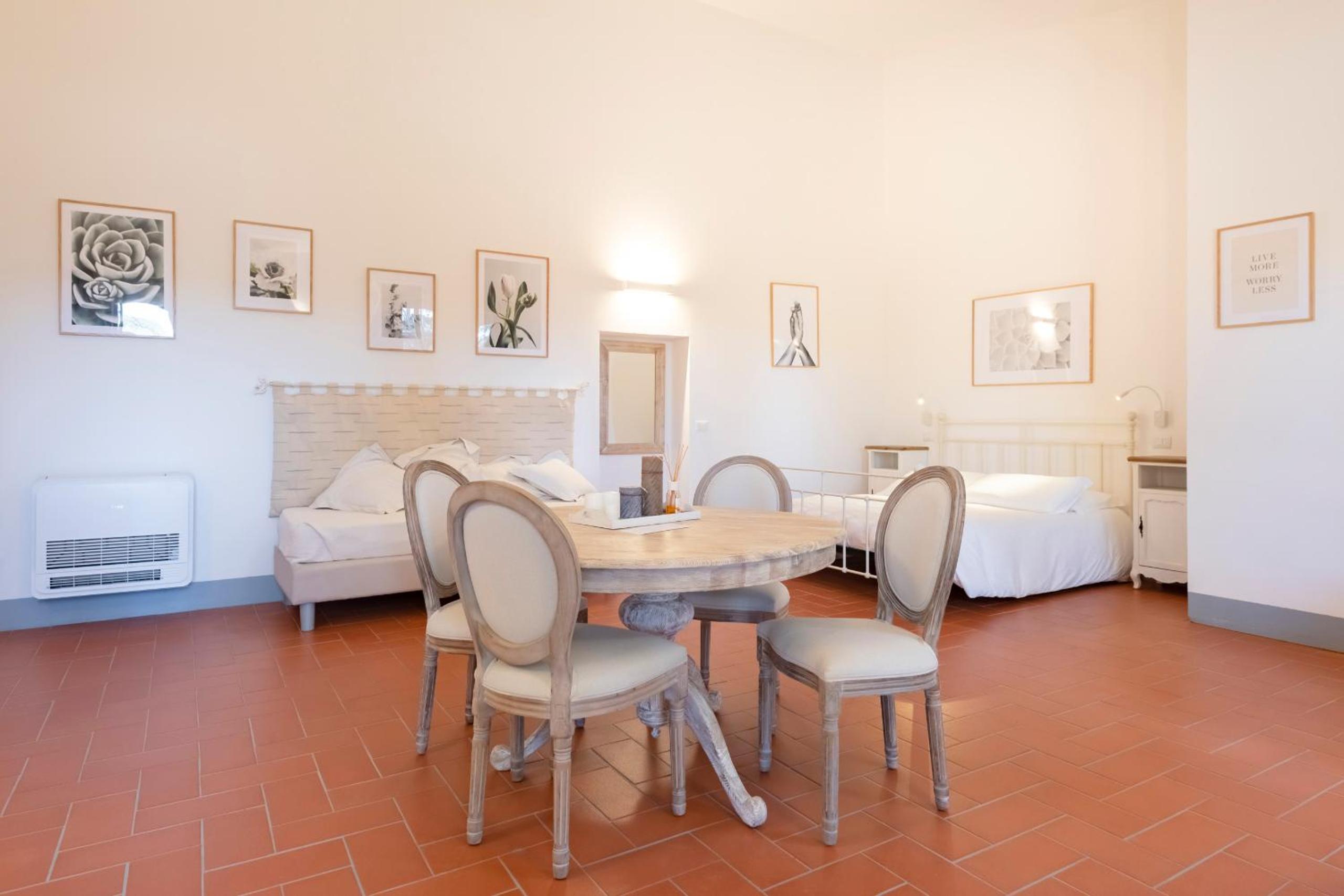 Junior Suite with Garden View photo 2
