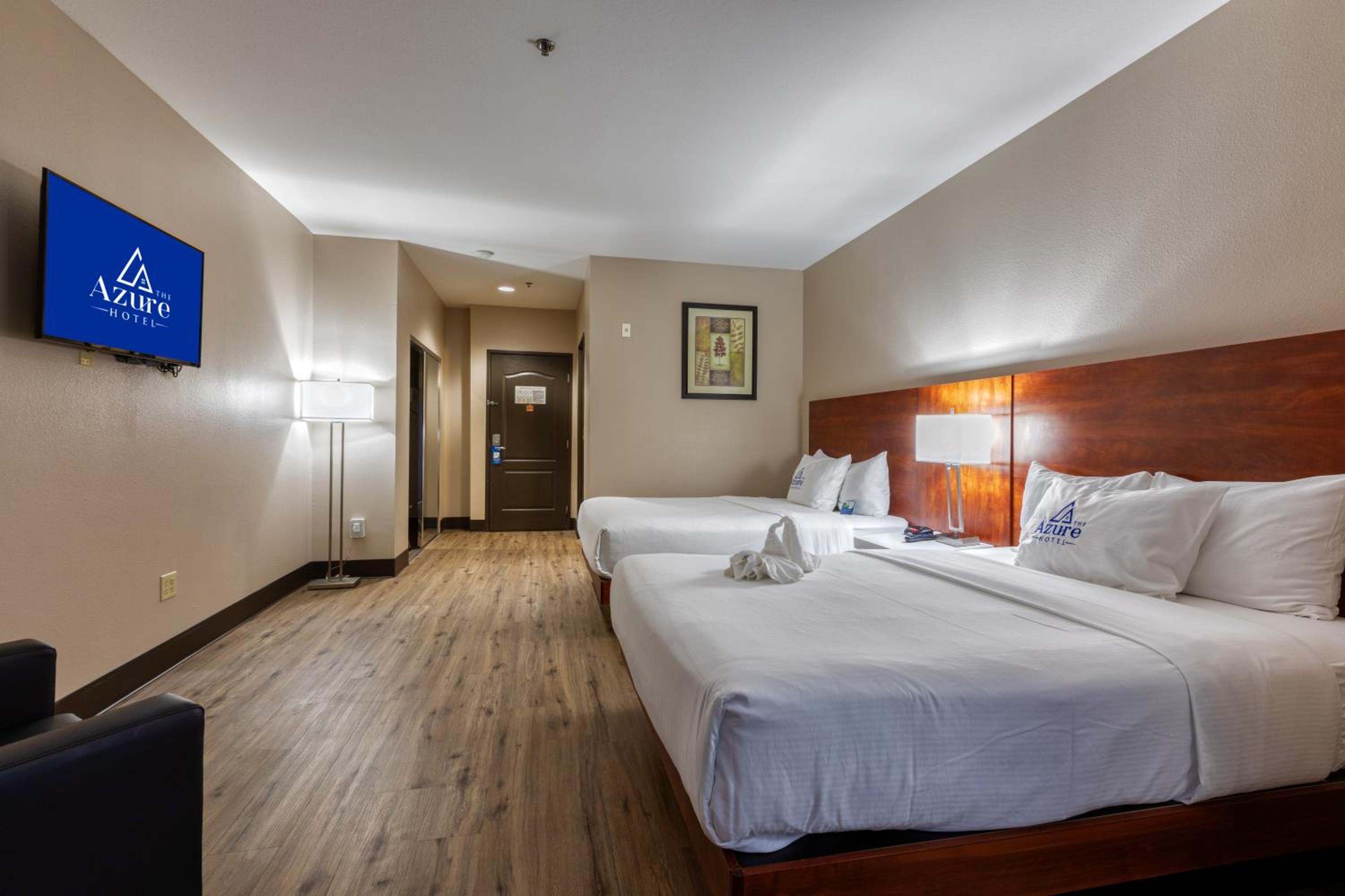 Two Queen Beds Studio Suite - Non-Smoking - Photo 11