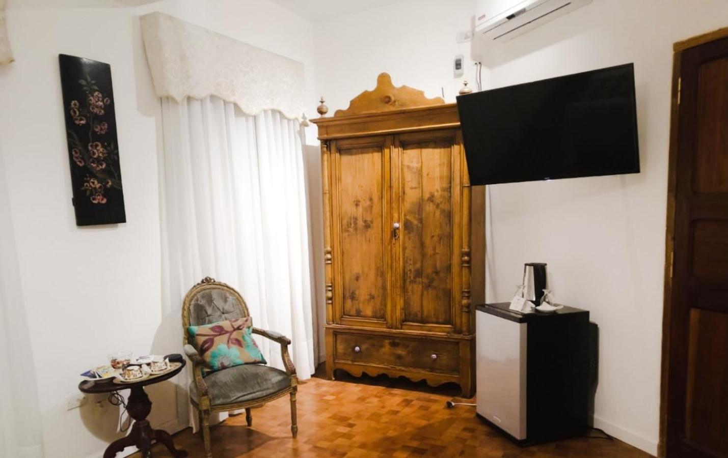 Deluxe Suite photo 1
