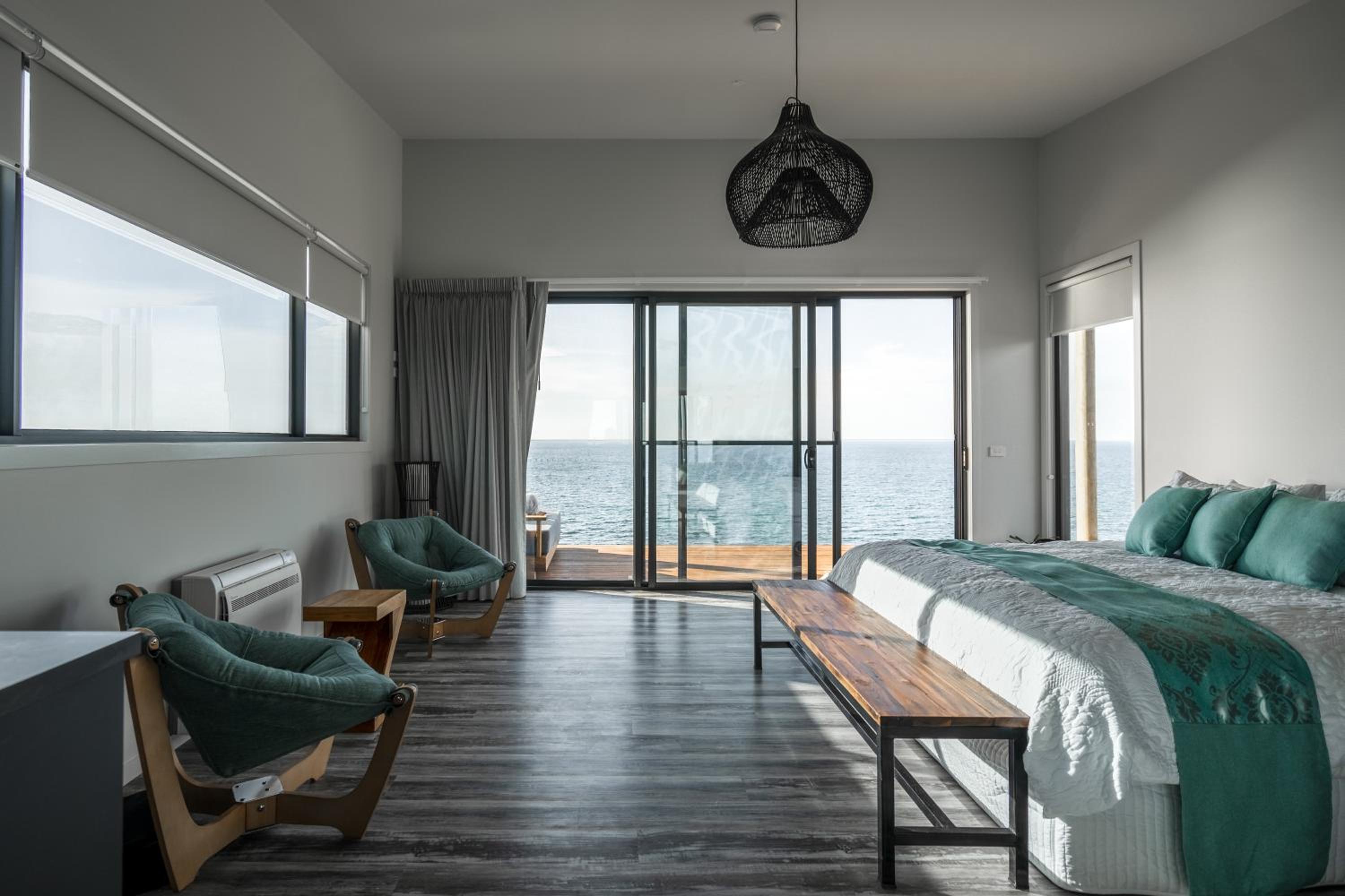 King Room with Sea View photo 3