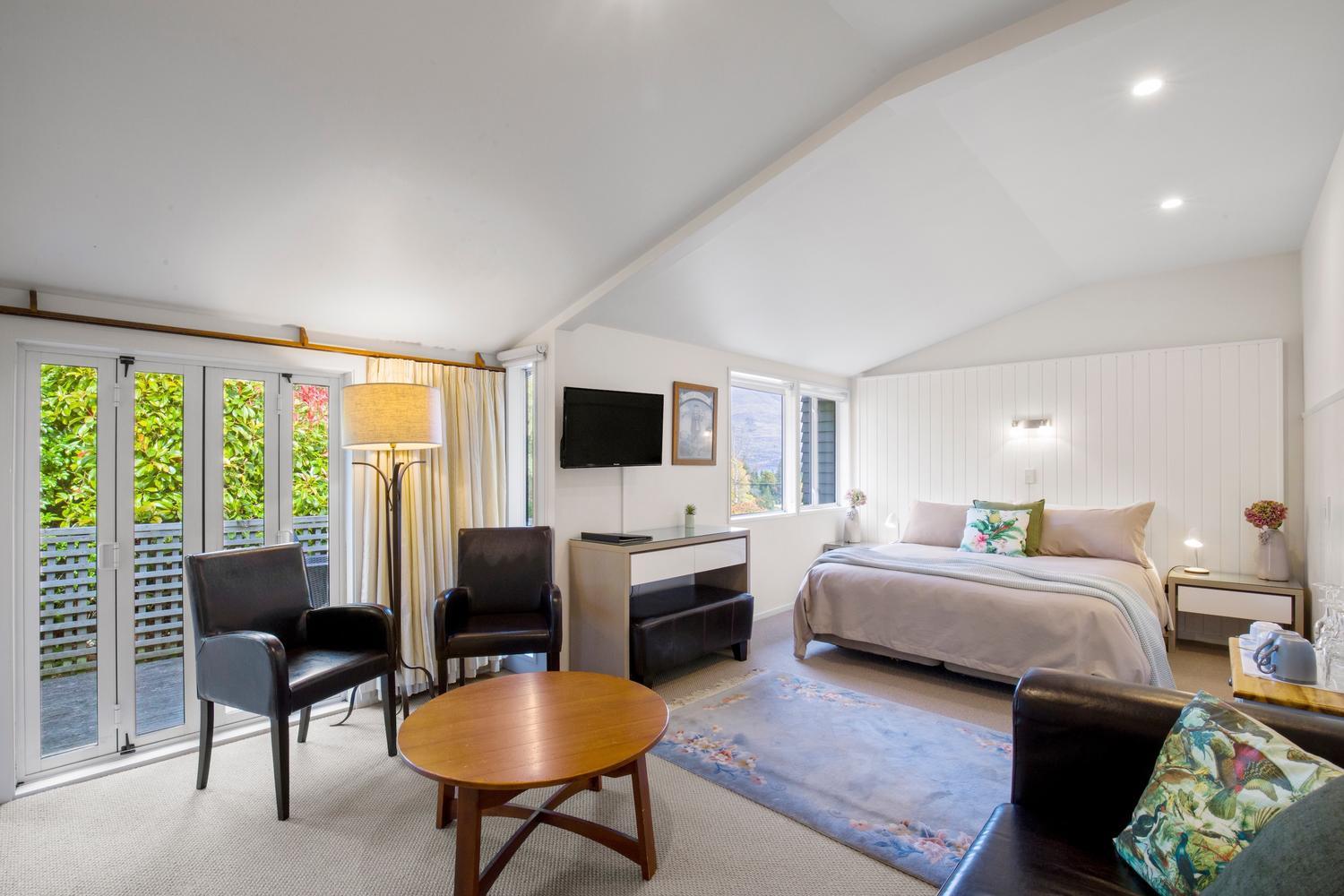 King or Twin Room - Photo 1