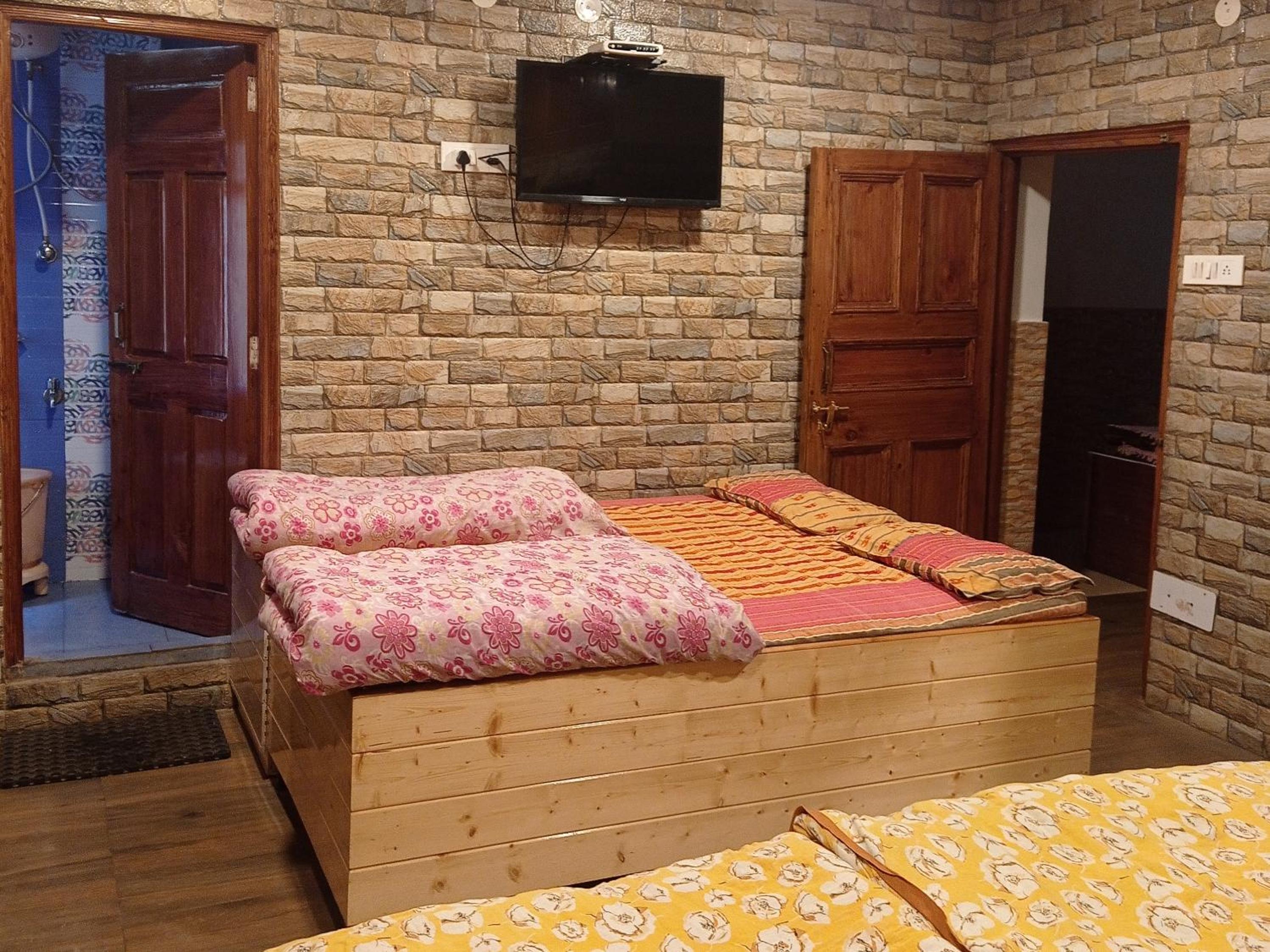 Classic Quadruple Room - Photo 4