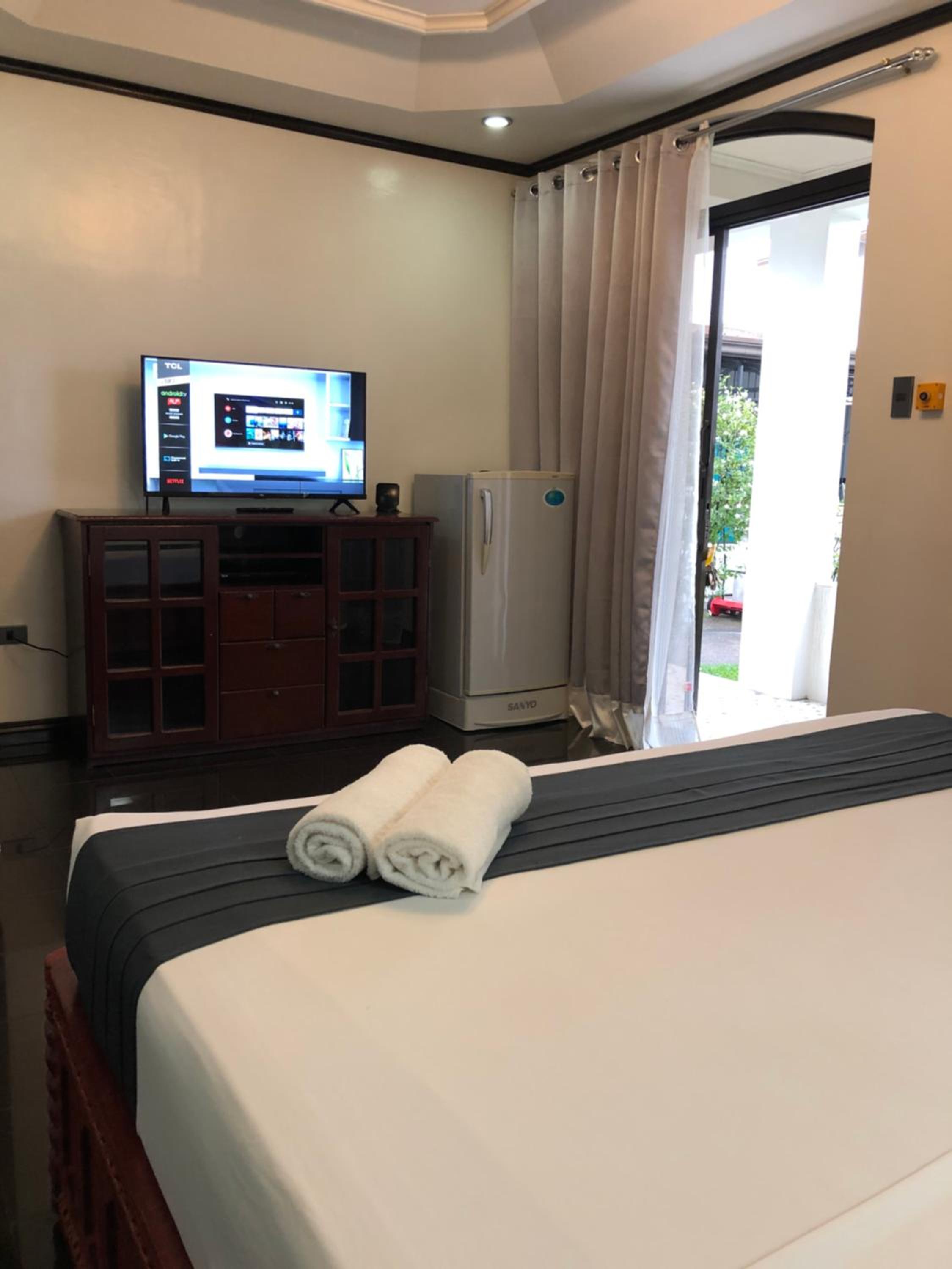 Superior Suite - Photo 3