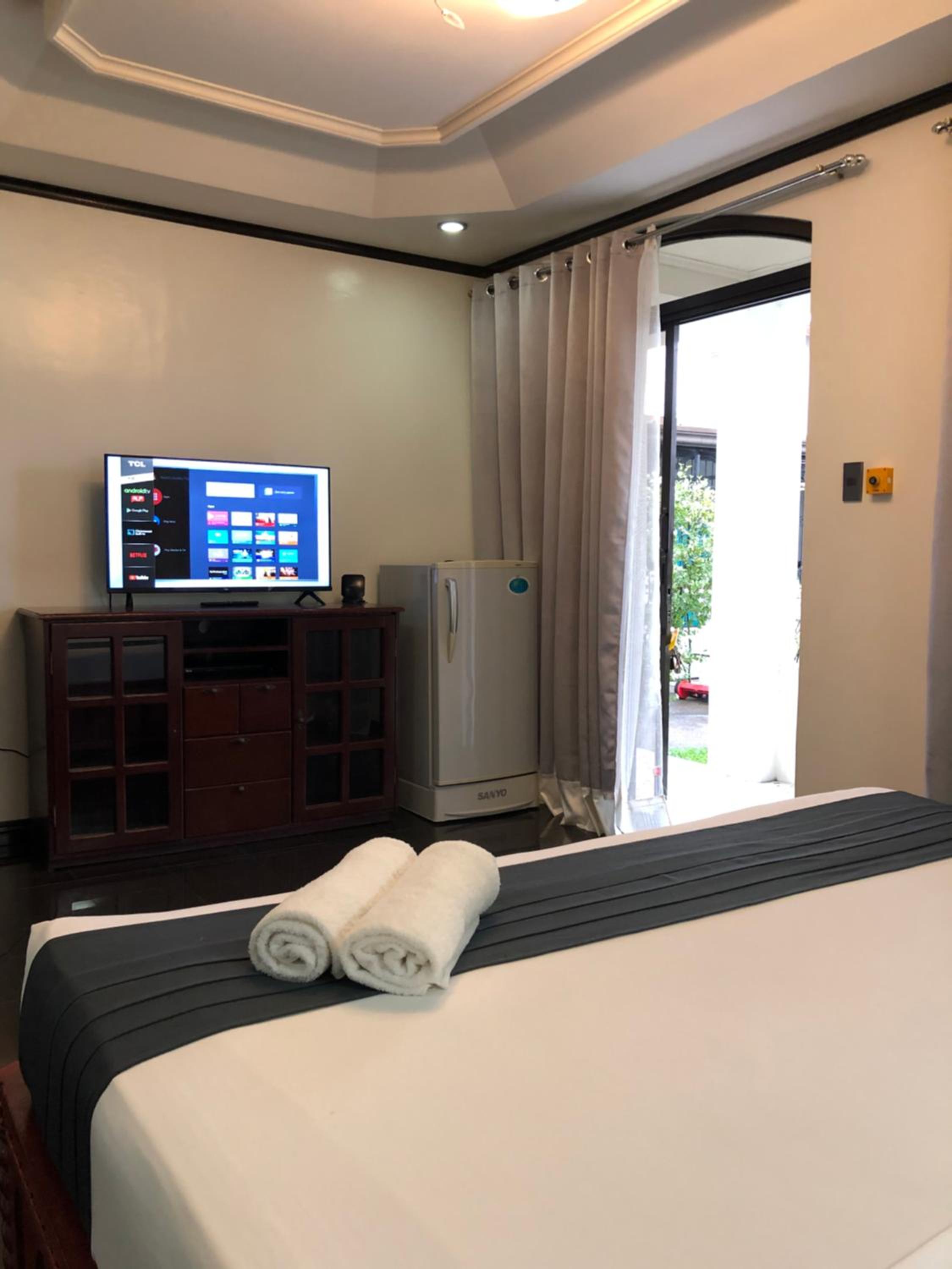 Superior Suite - Photo 5