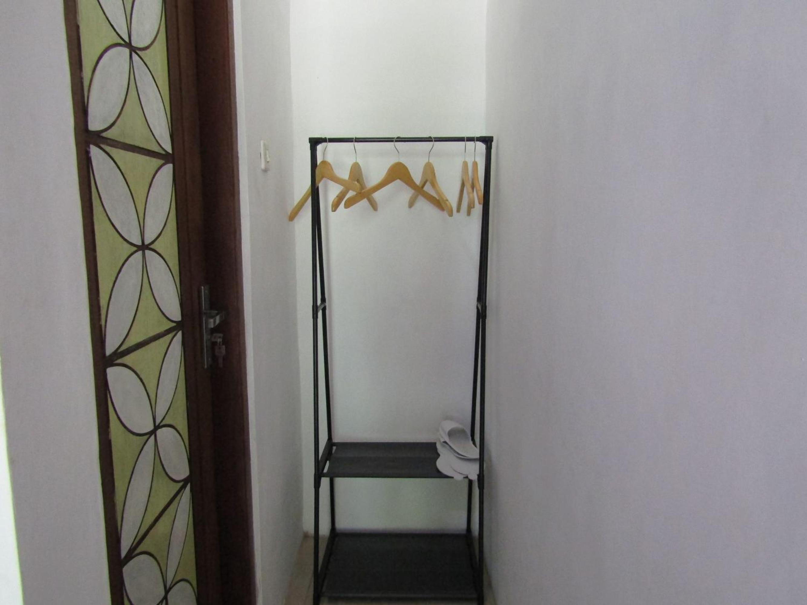 Standard Double Room with Fan - Photo 13