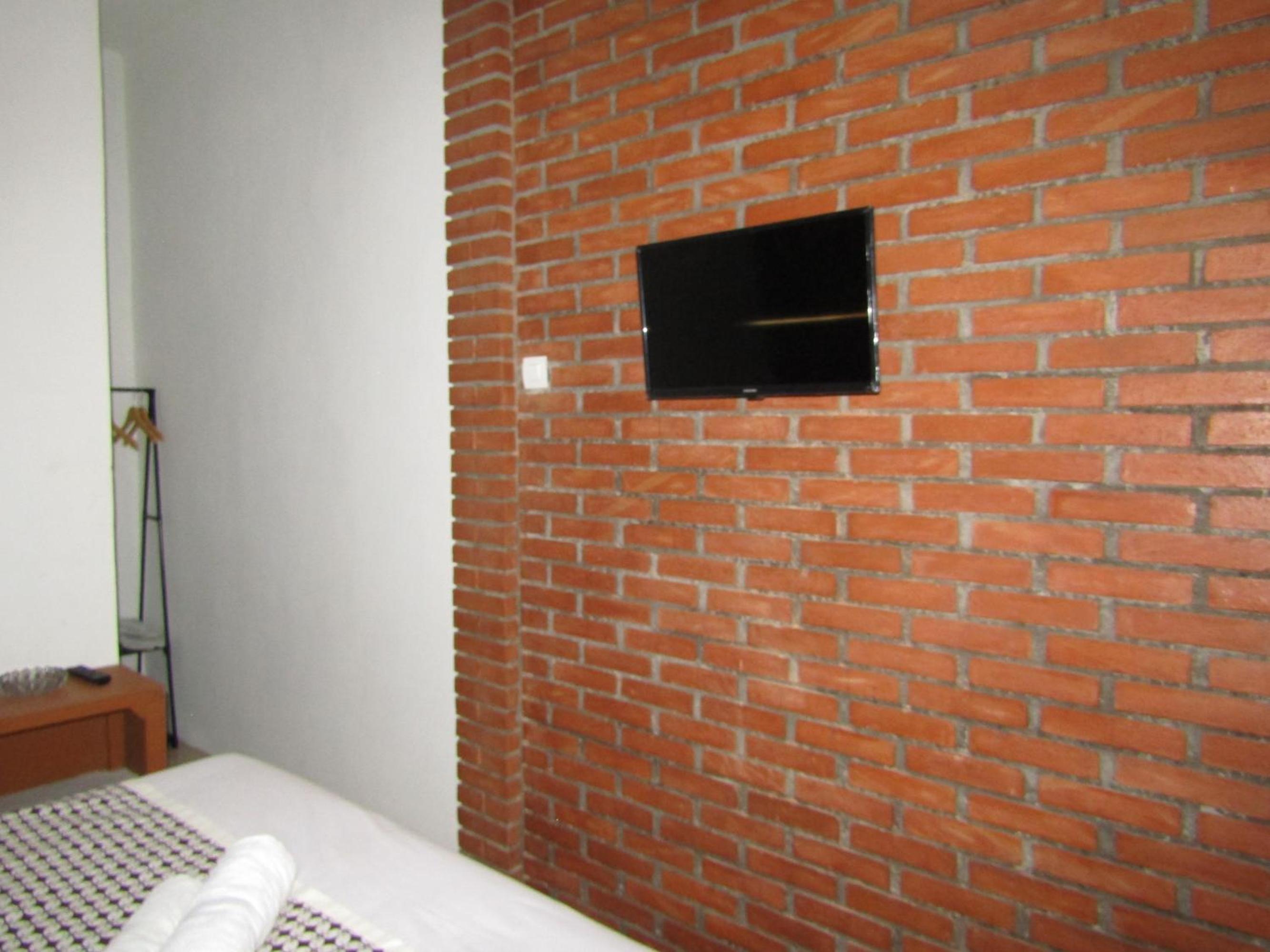 Standard Double Room with Fan - Photo 14