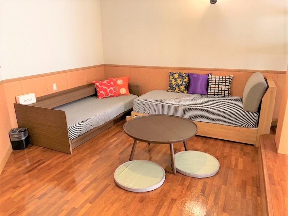 Deluxe Family Room photo 1