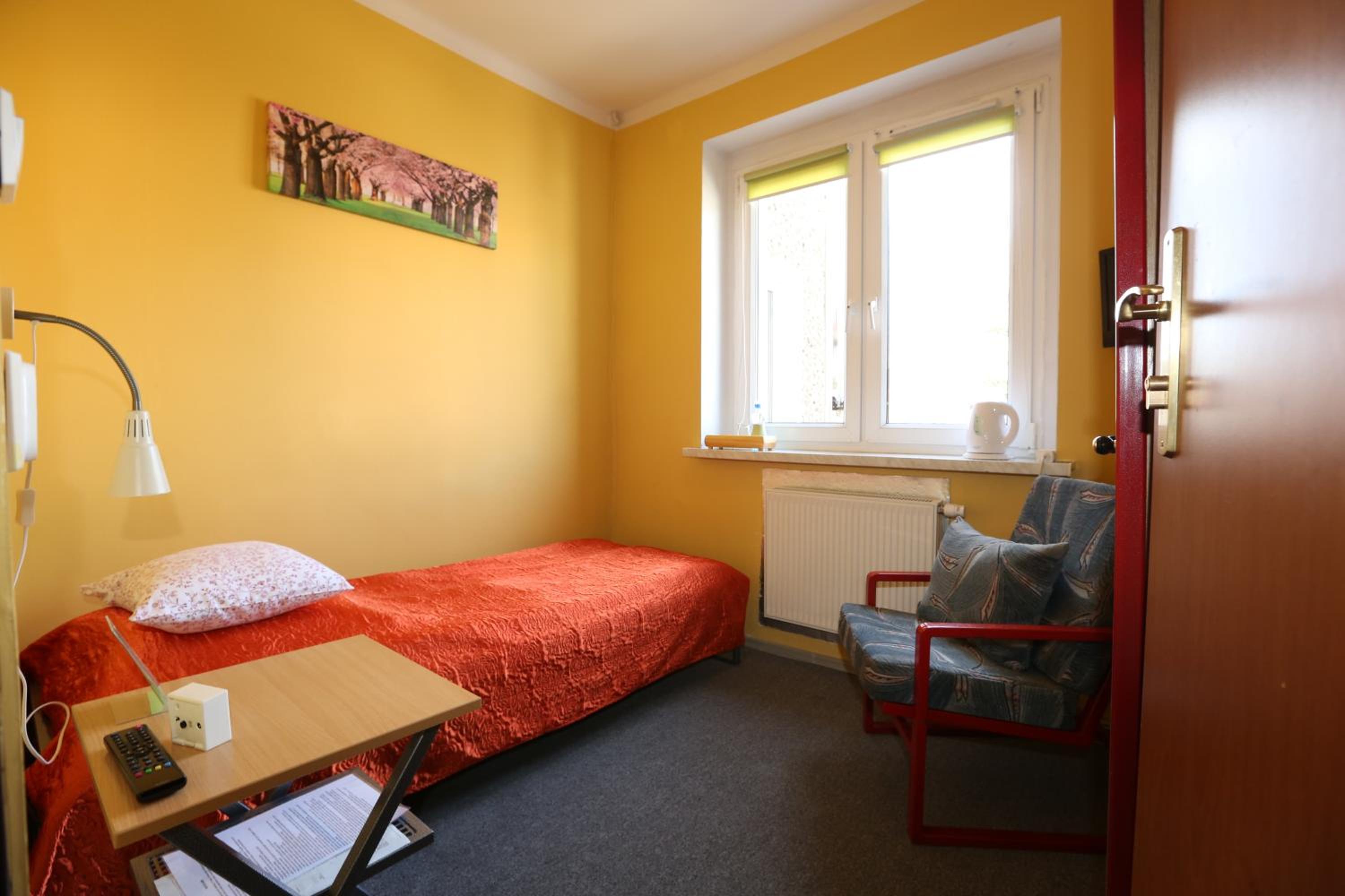 Economy Single Room