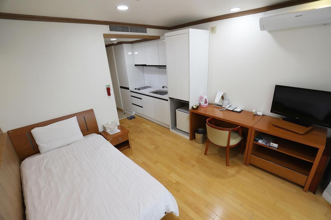 Standard Single Room - Photo 1