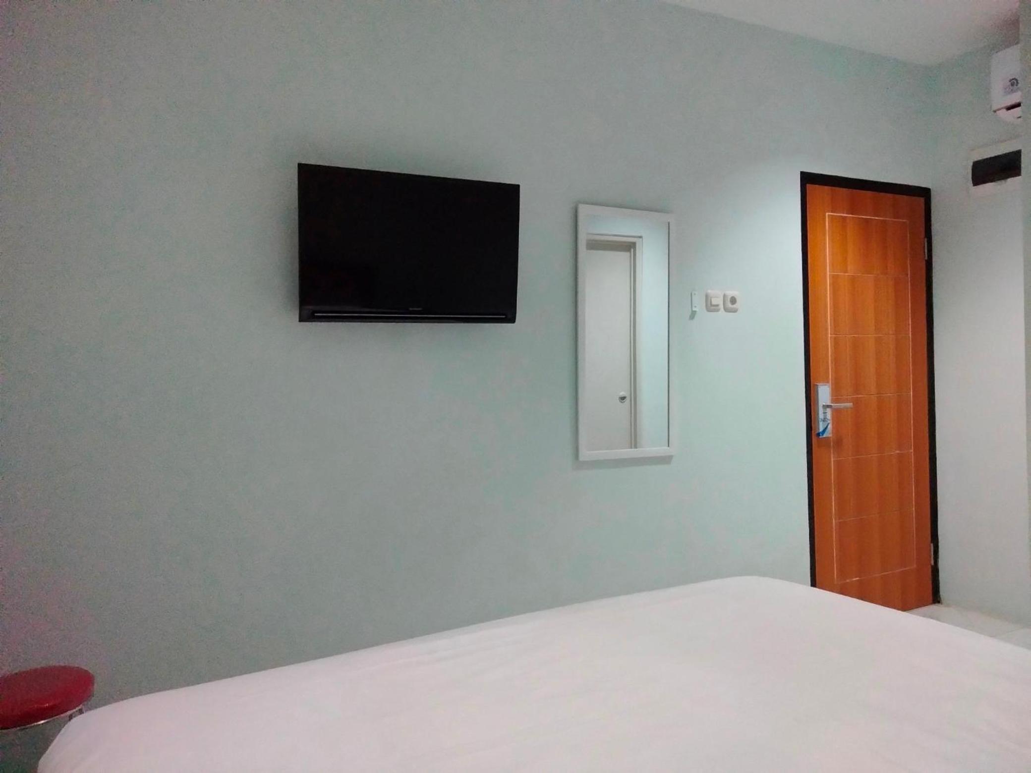 Standard Double Room - Photo 2