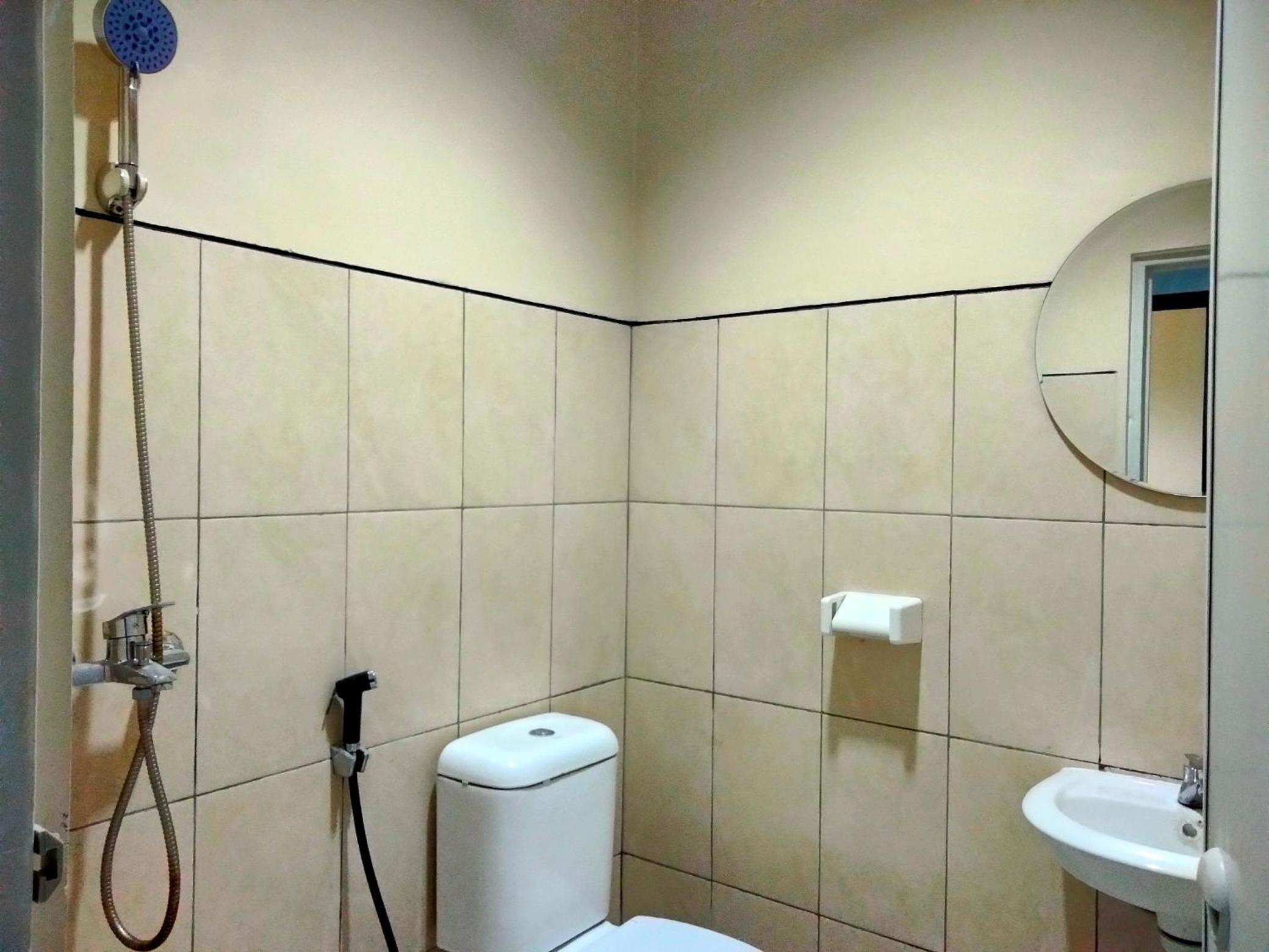 Standard Double Room - Photo 4