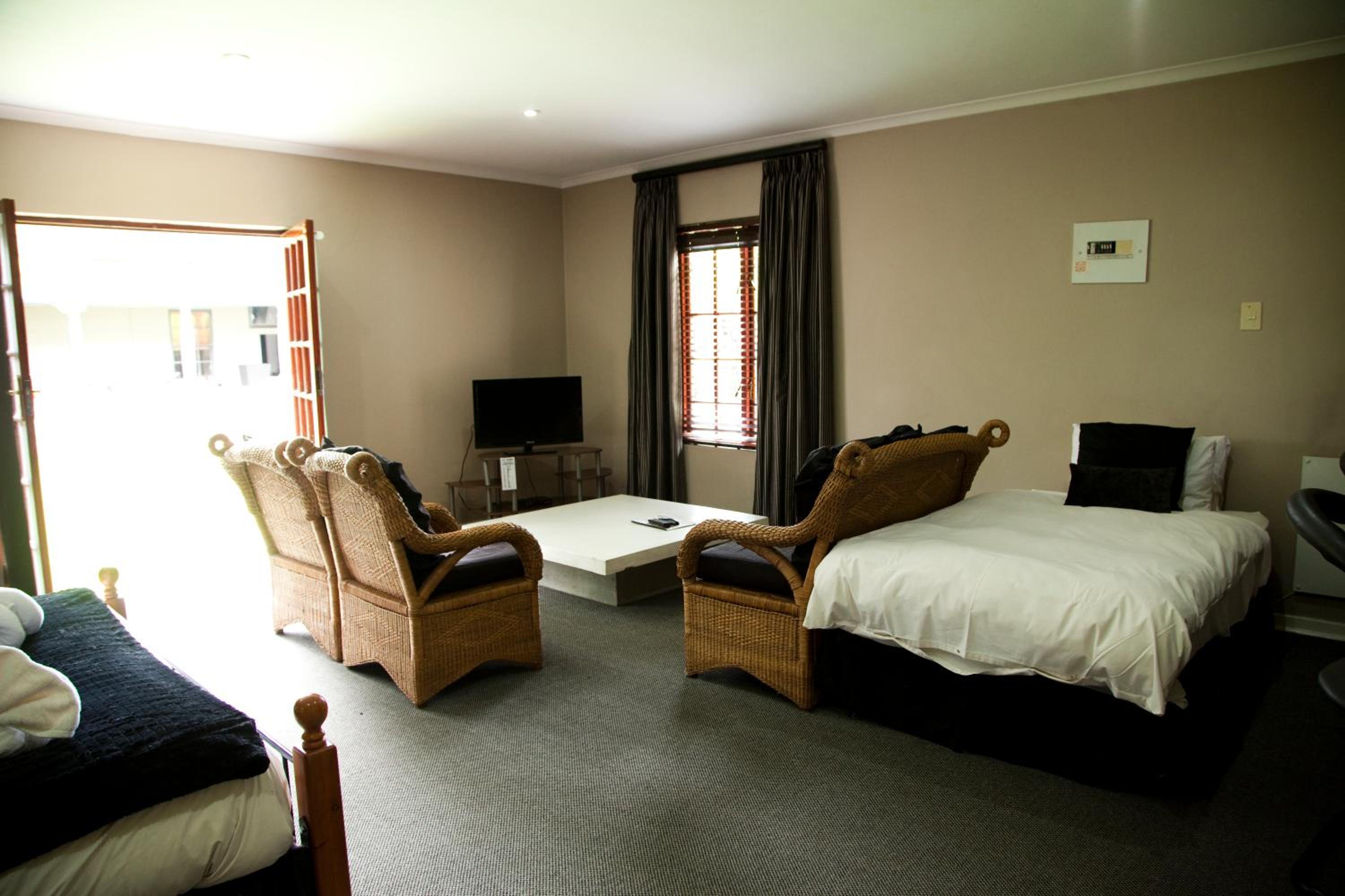 Family Room photo 1