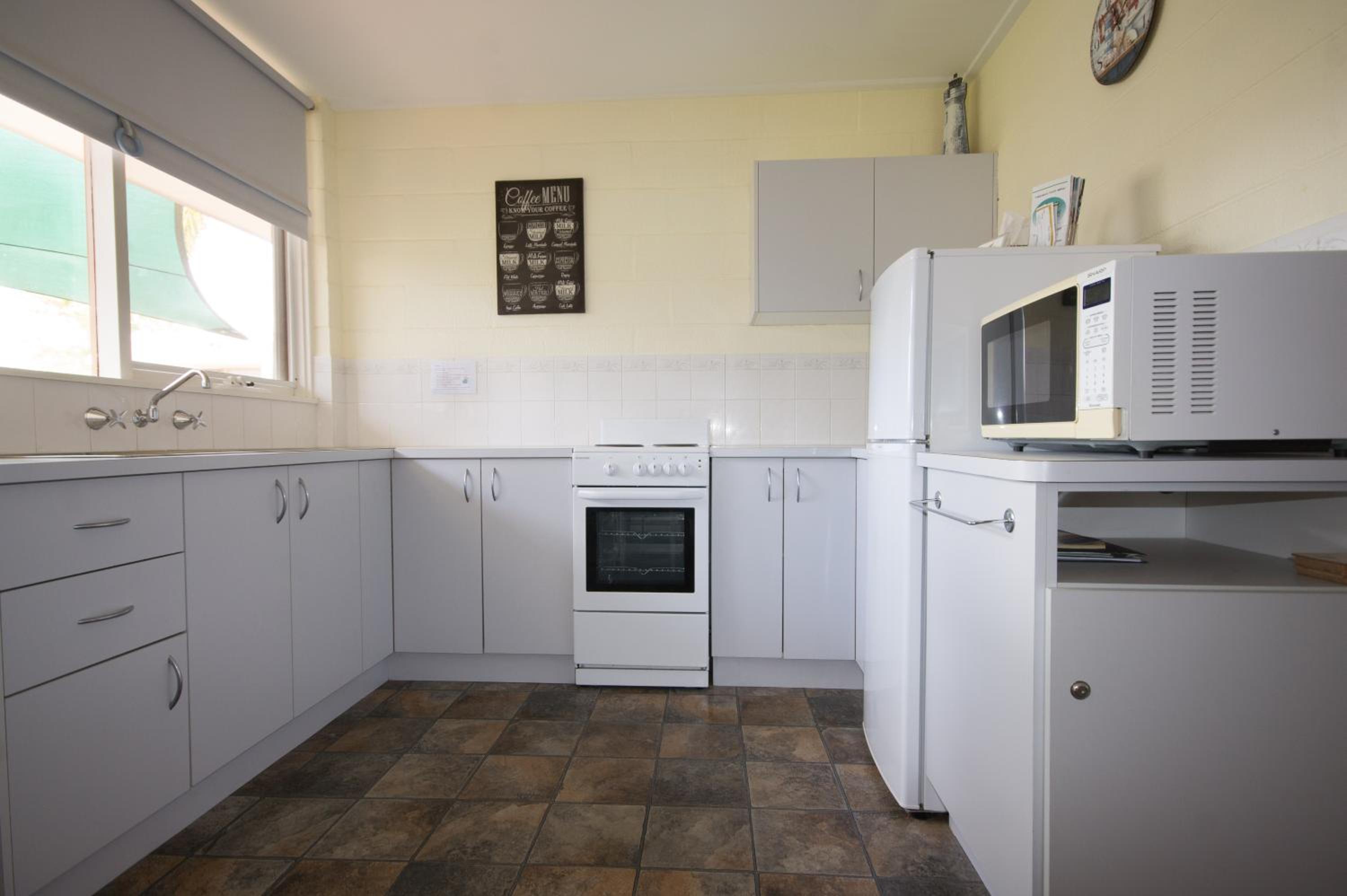 Two-Bedroom Apartment (4 Adults) photo 3