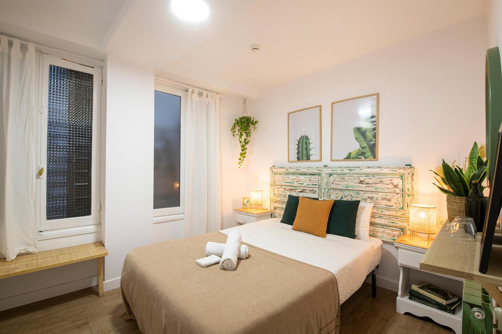 Habitación Doble Estándar con Baño Compartido