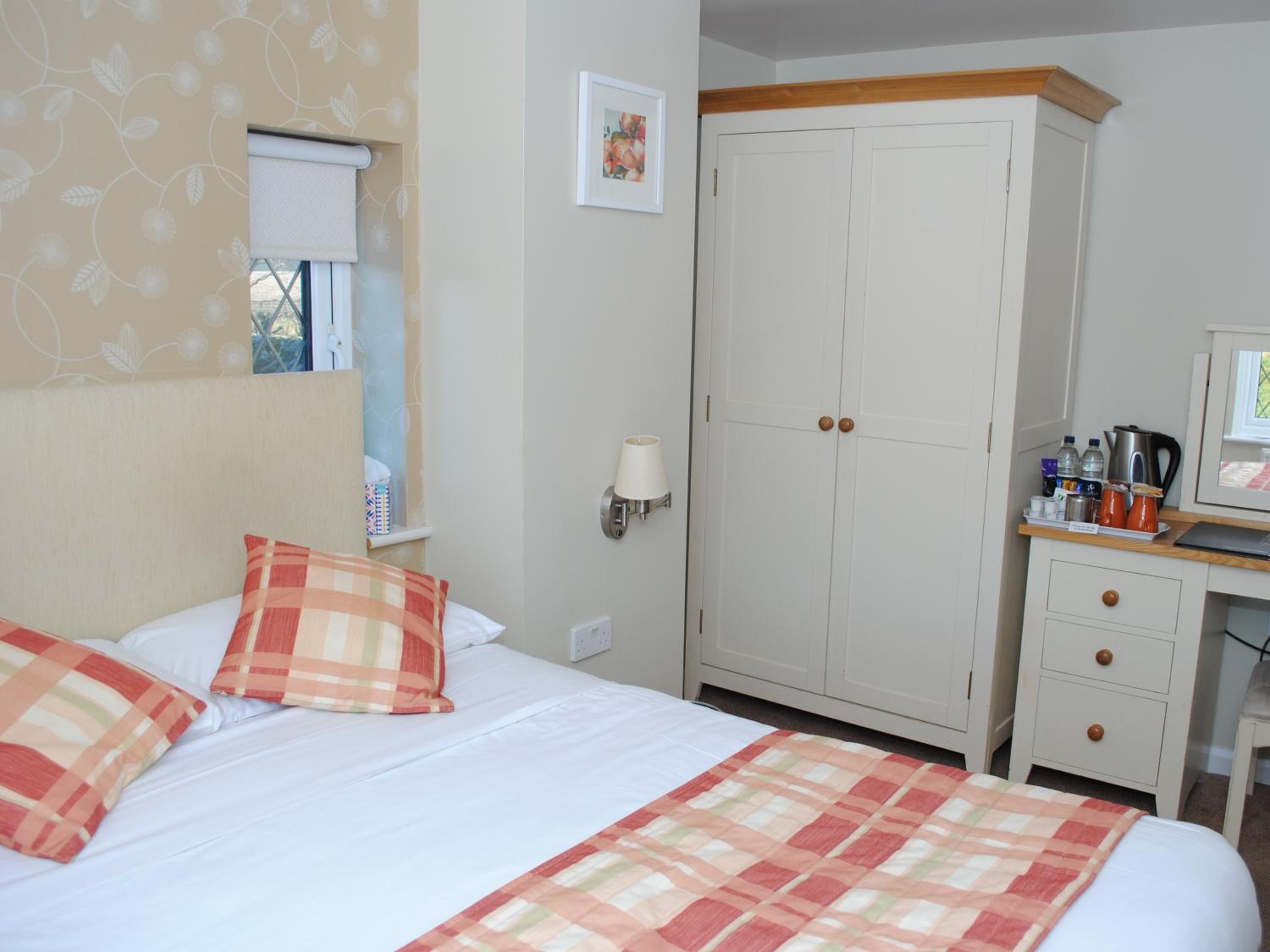 Small Double Room - Photo 1