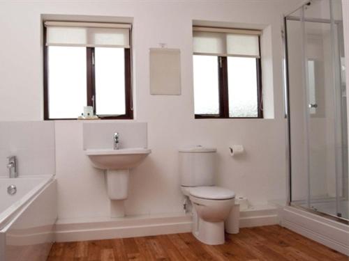Family Suite - Photo 7