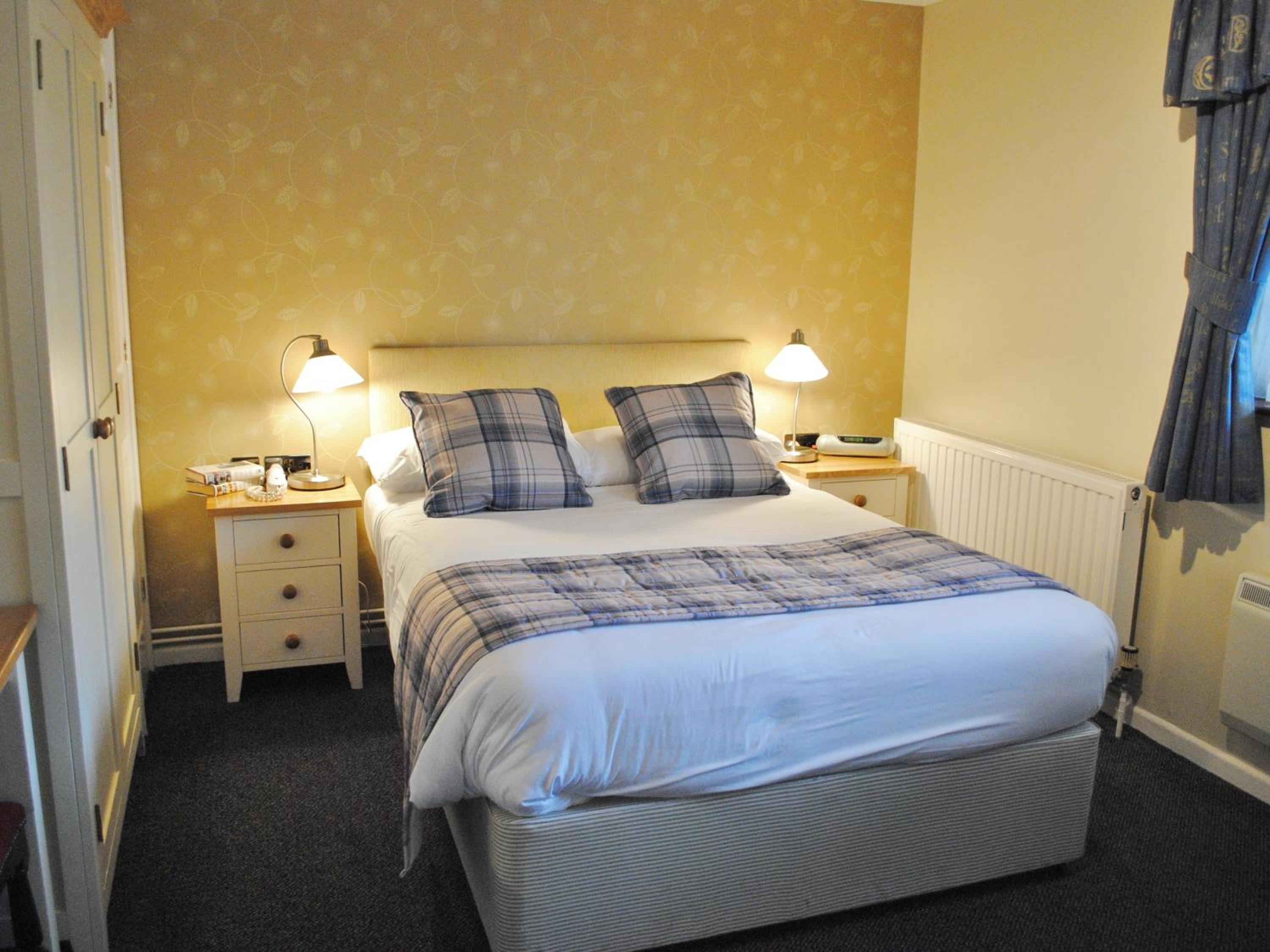 Standard Double Room - Photo 2