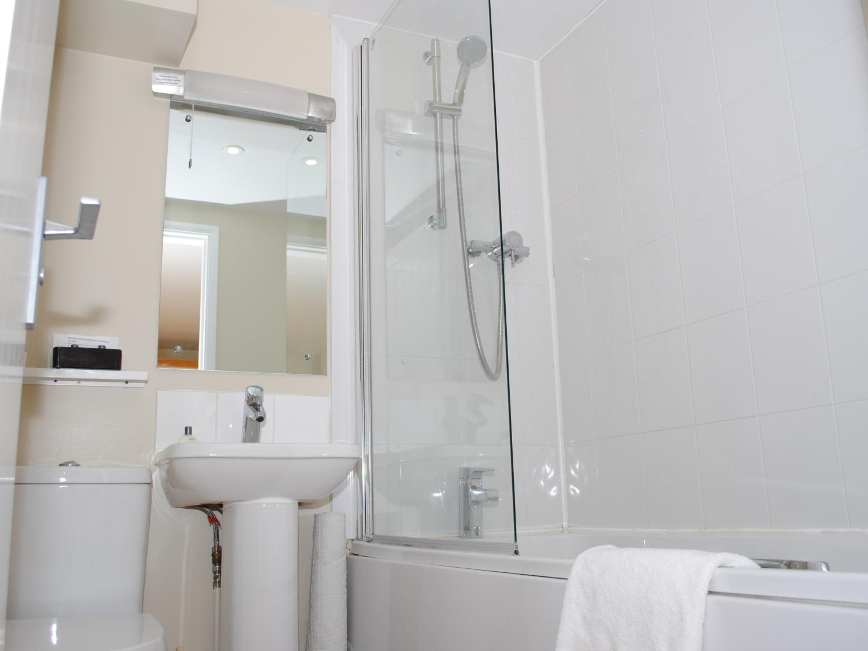 Small Double Room - Photo 5