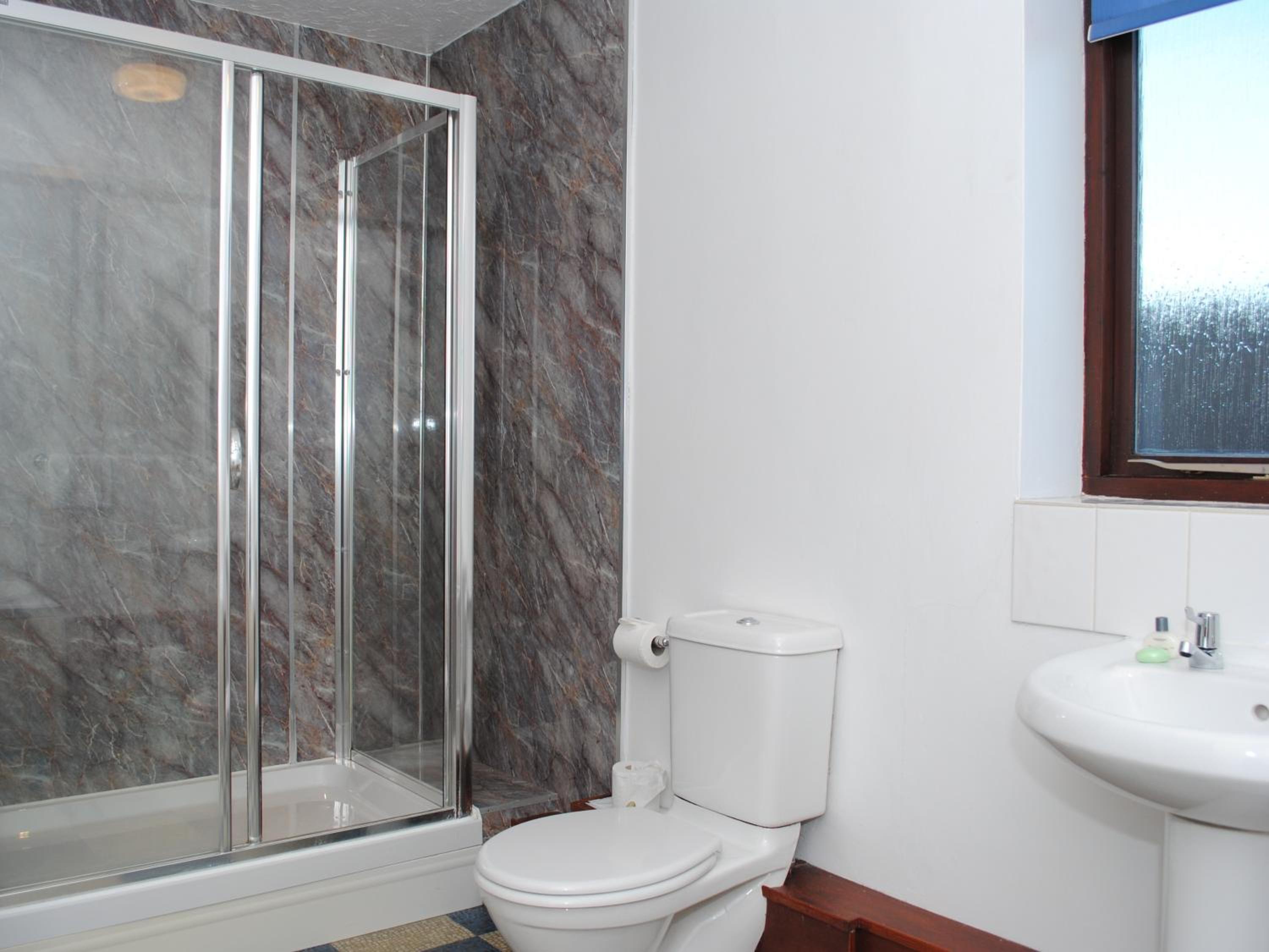 Standard Double Room - Photo 6