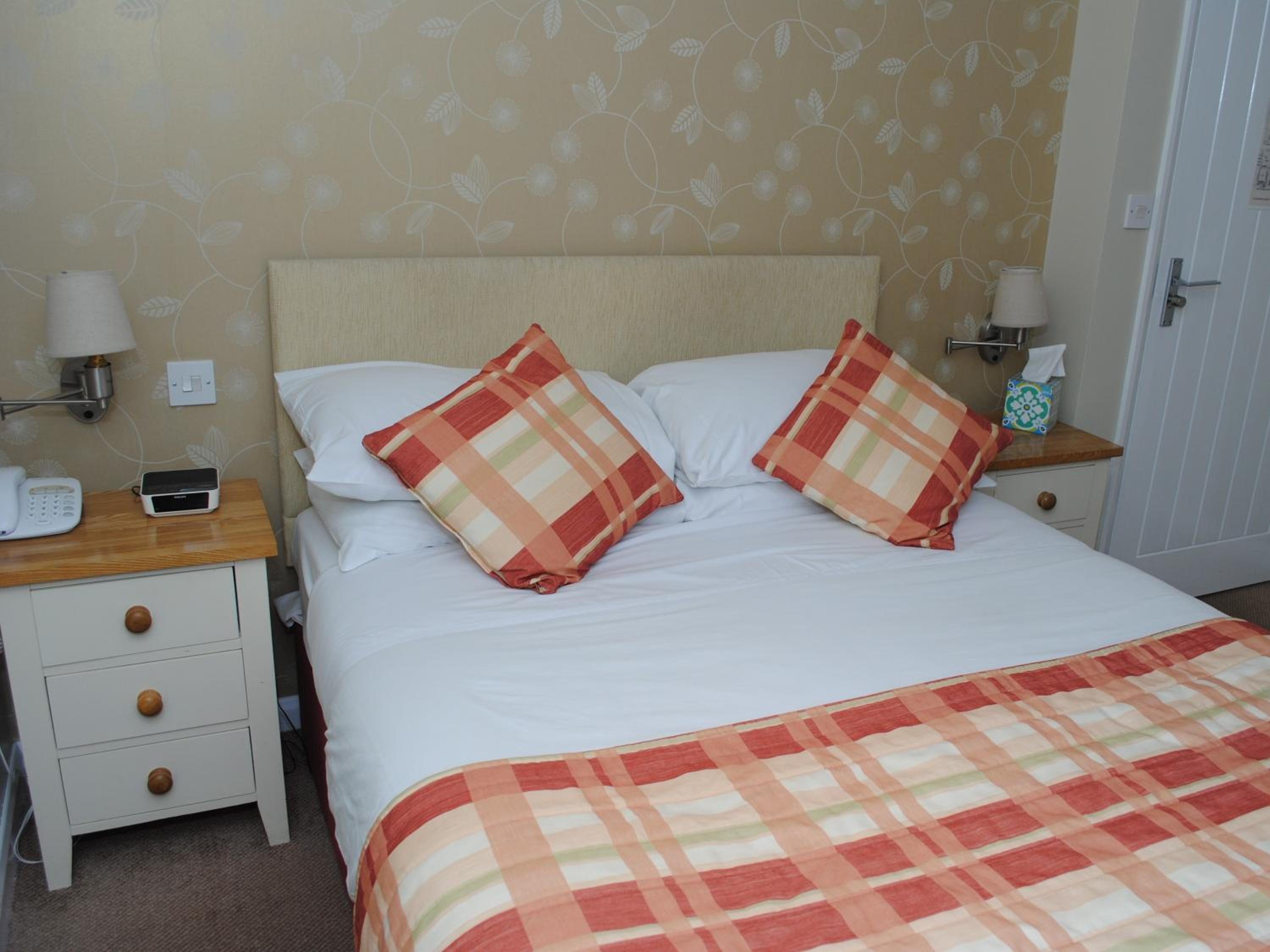 Small Double Room - Photo 4