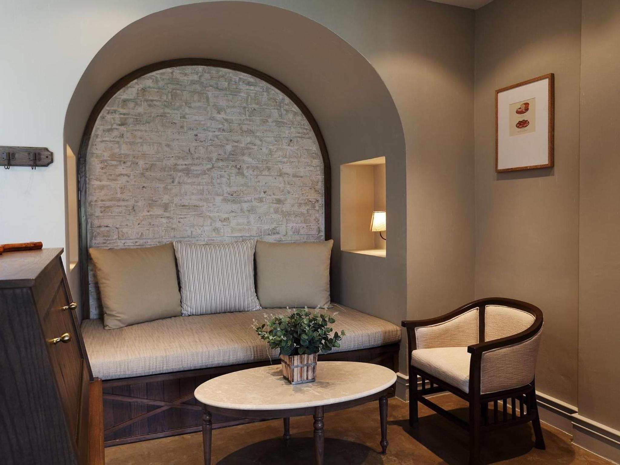 Double Room with Garden View - Photo 7