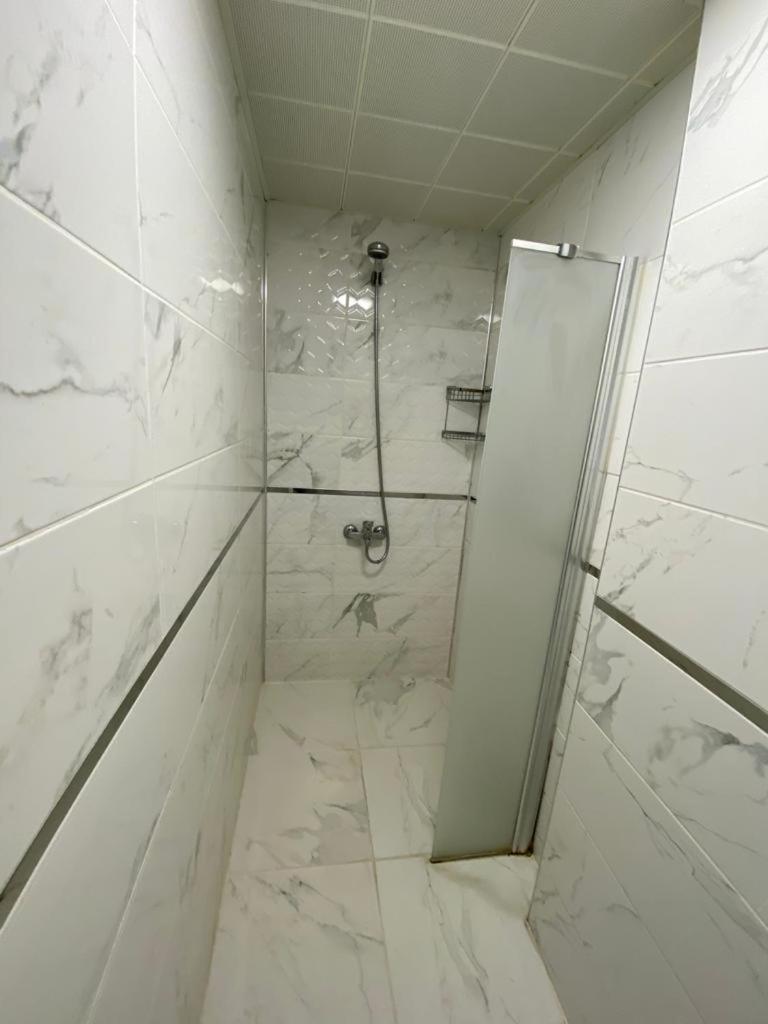 Standard Double or Twin Room photo 3