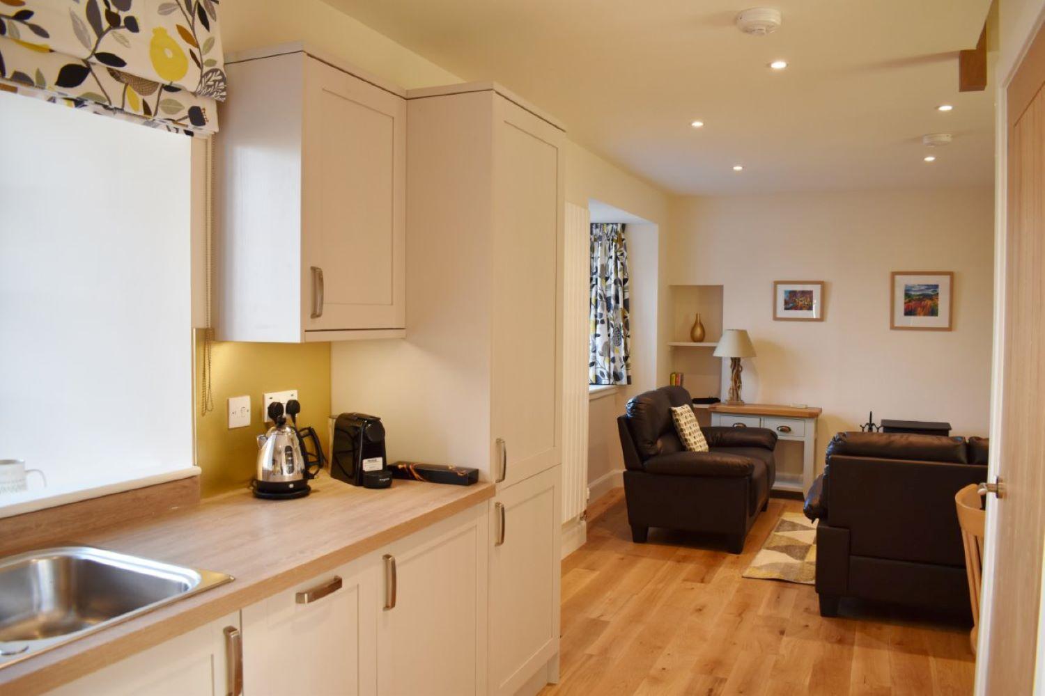 One-Bedroom House photo 2