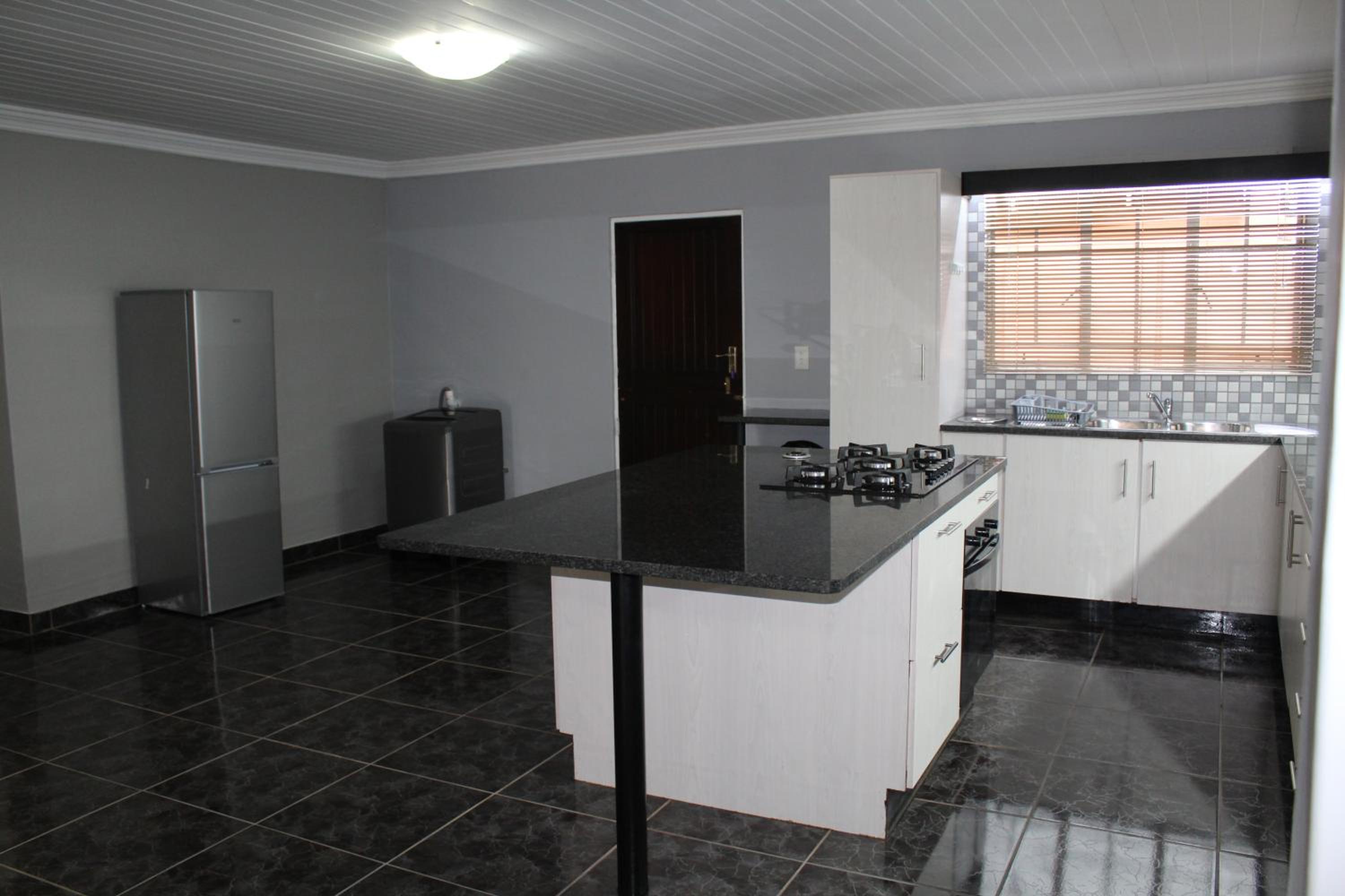 Three-Bedroom Chalet photo 3