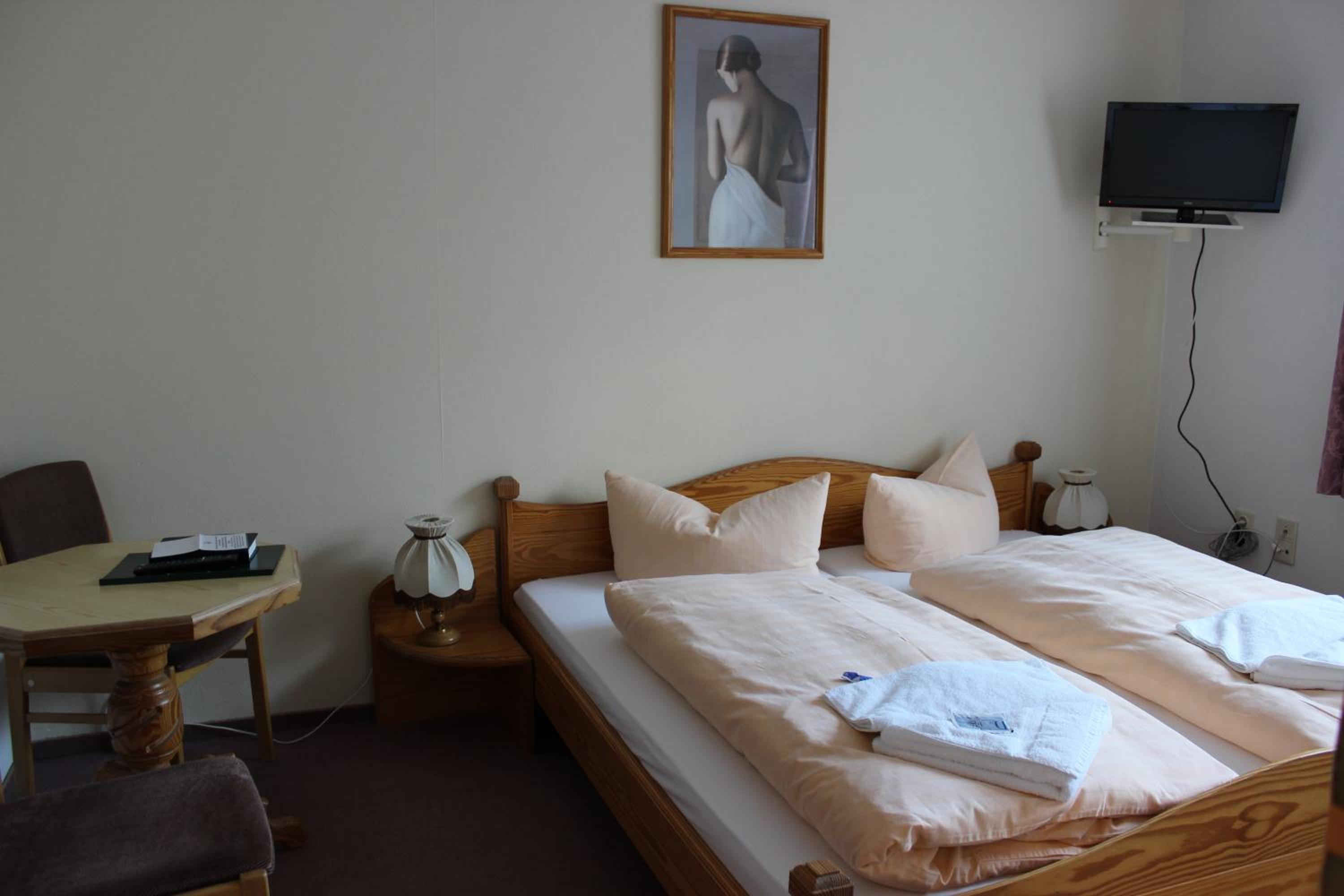 Small Double Room photo 2
