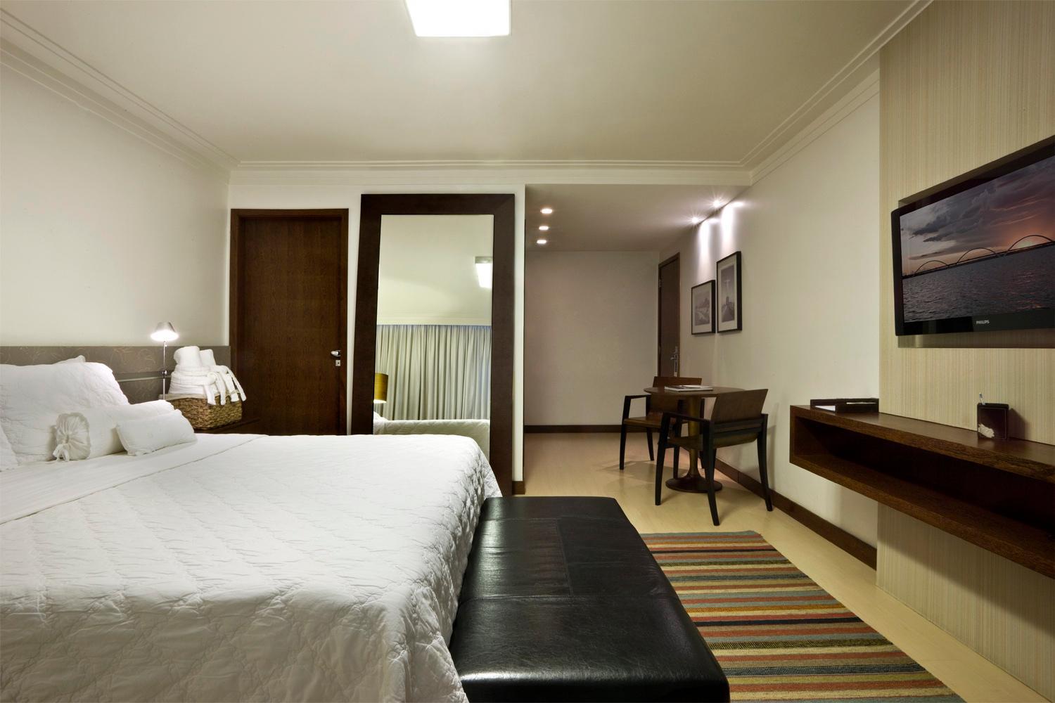 Suite - Photo 3