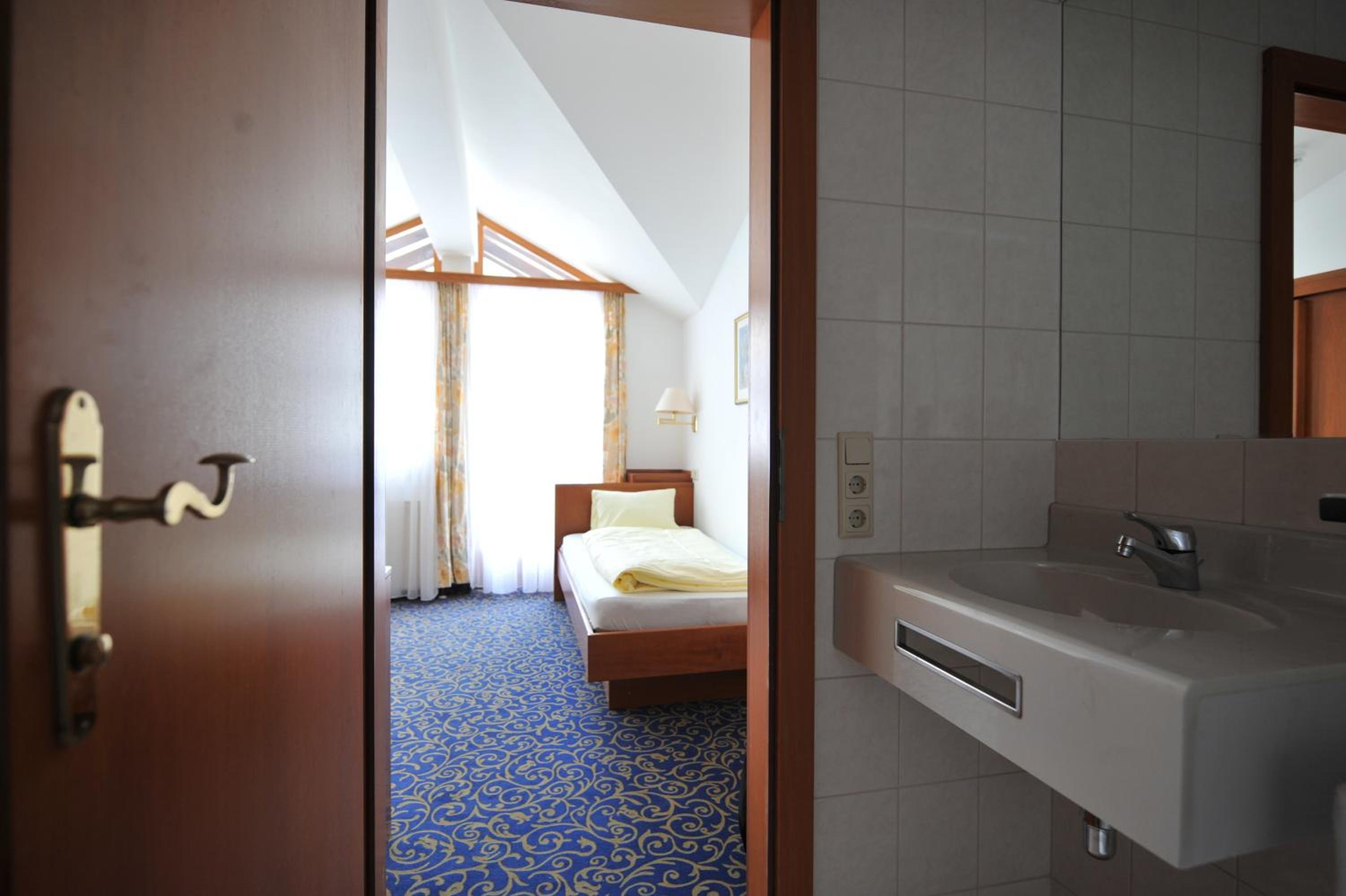 Twin Room photo 3