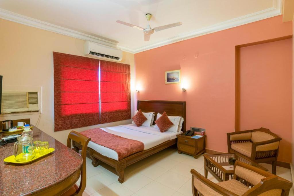 Deluxe Double or Twin Room - Photo 7