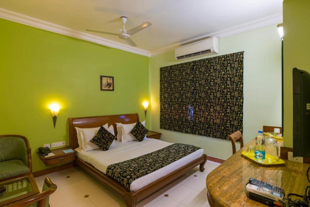 Deluxe Double or Twin Room - Photo 1