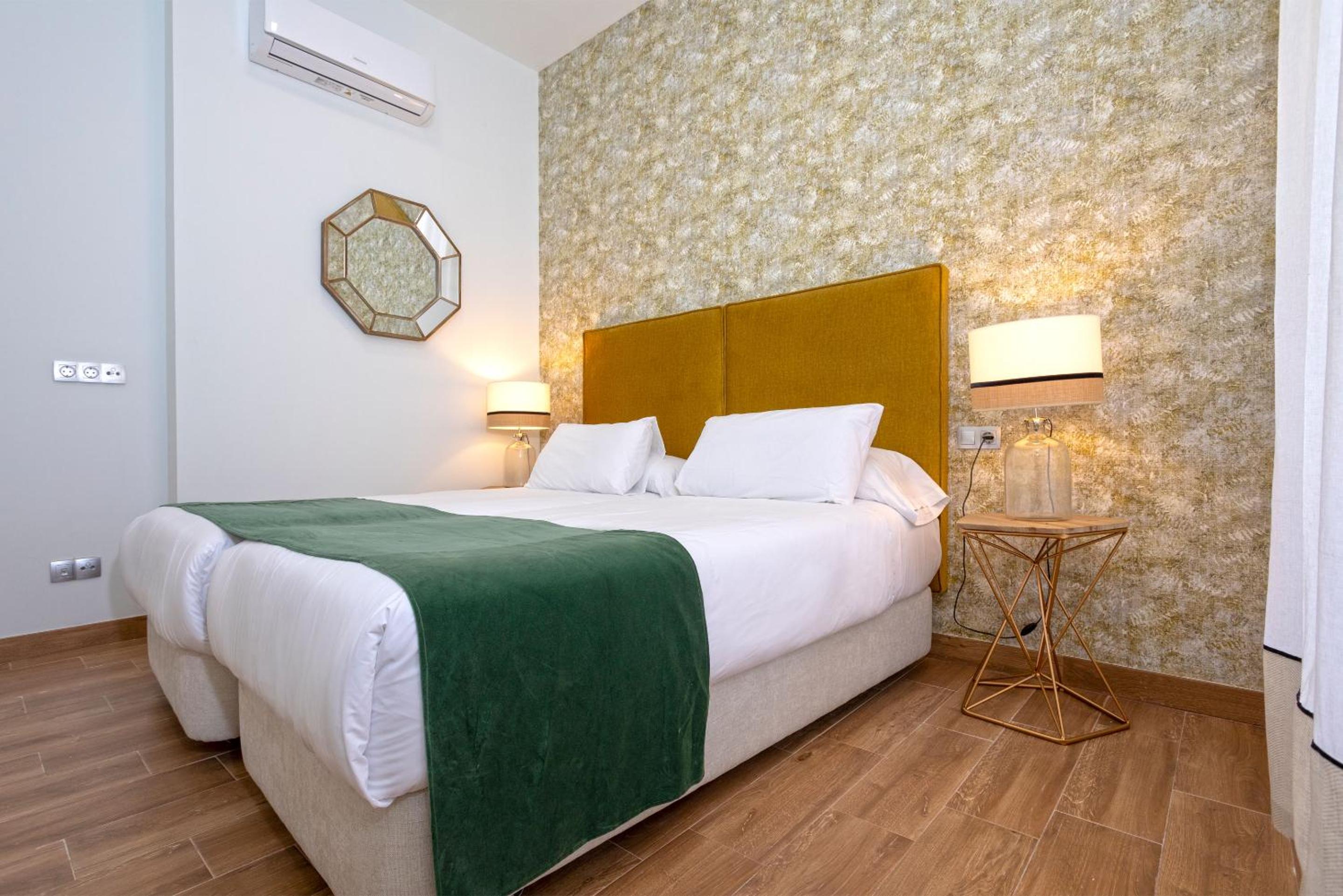 One-Bedroom Apartment - Photo 10