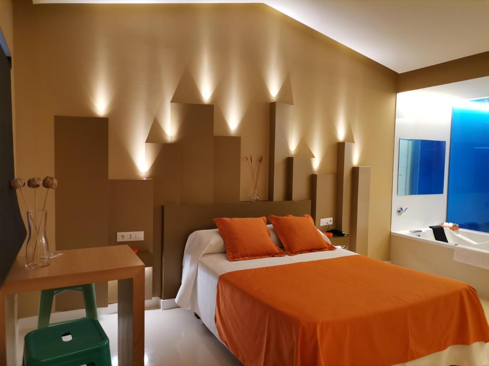 Suite - Photo 5
