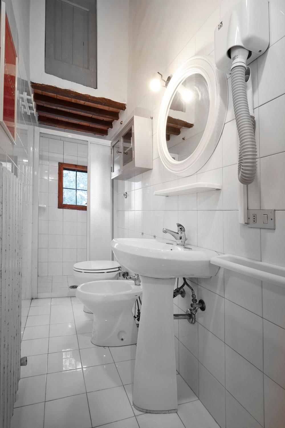 Apartment - Ground Floor photo 3